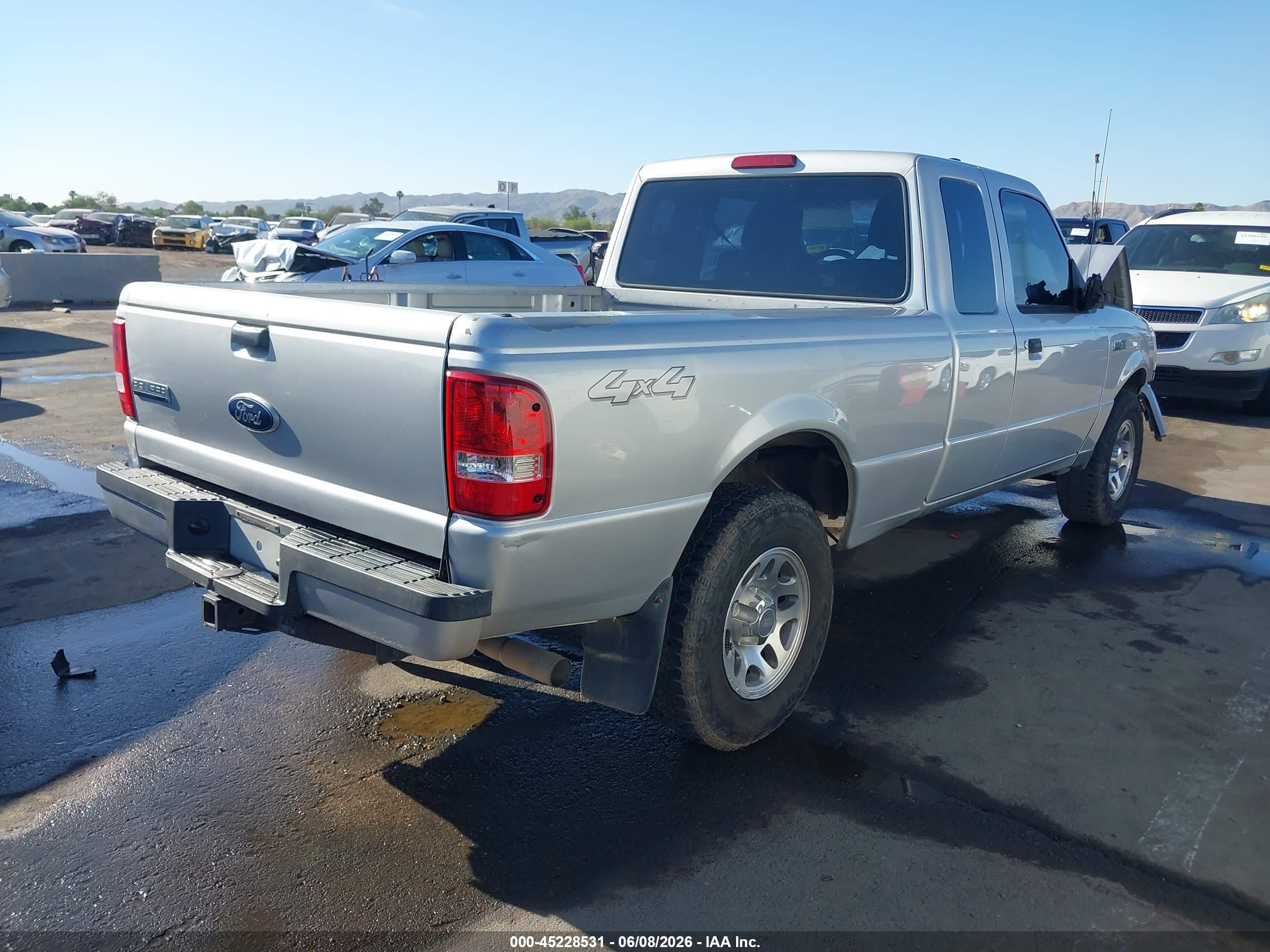 2011 Ford Ranger Xlt Серебряный vin: 1FTLR4FE2BPA37249