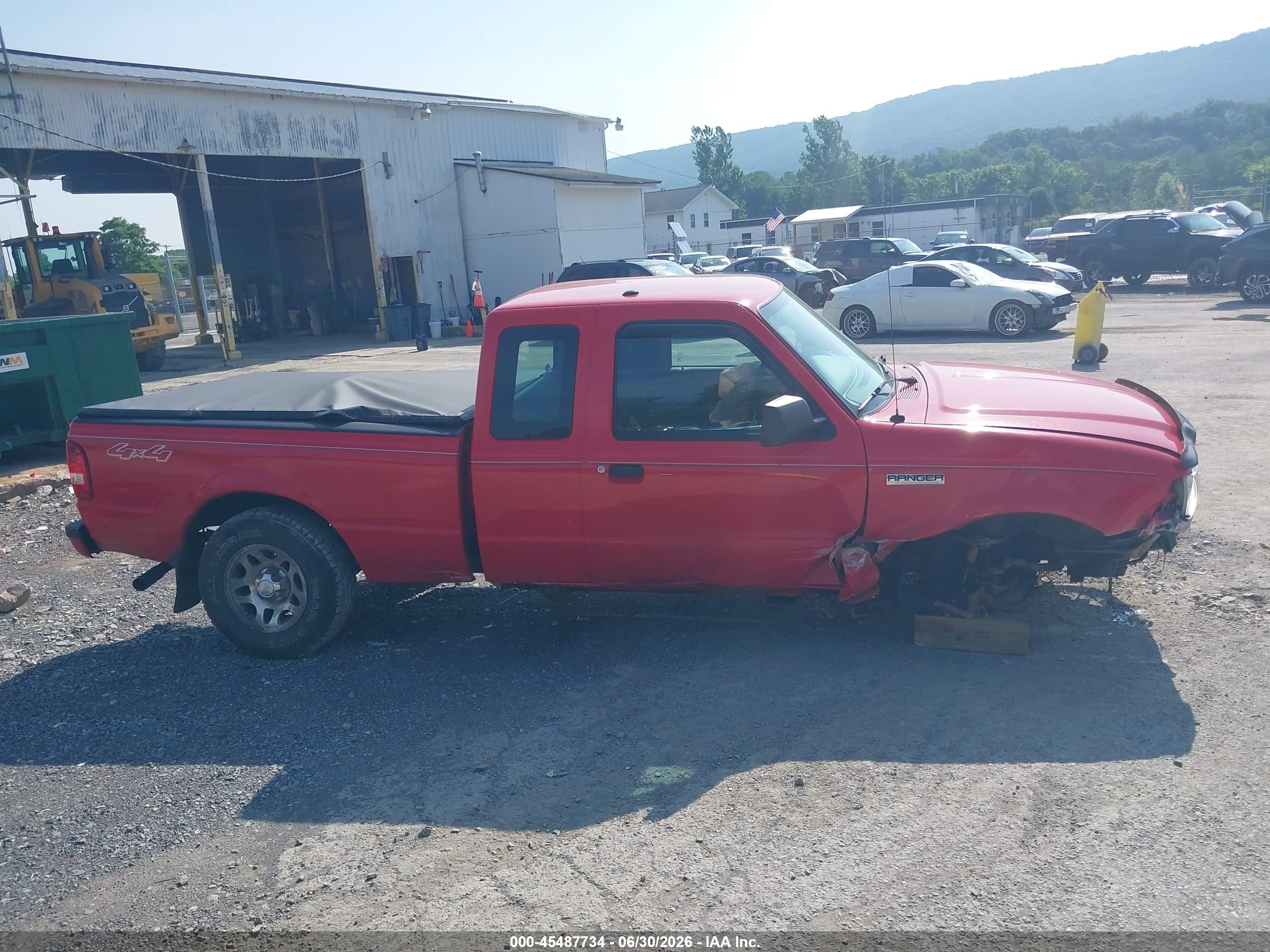 2011 Ford Ranger Sport/xlt Red vin: 1FTLR4FE2BPB14153
