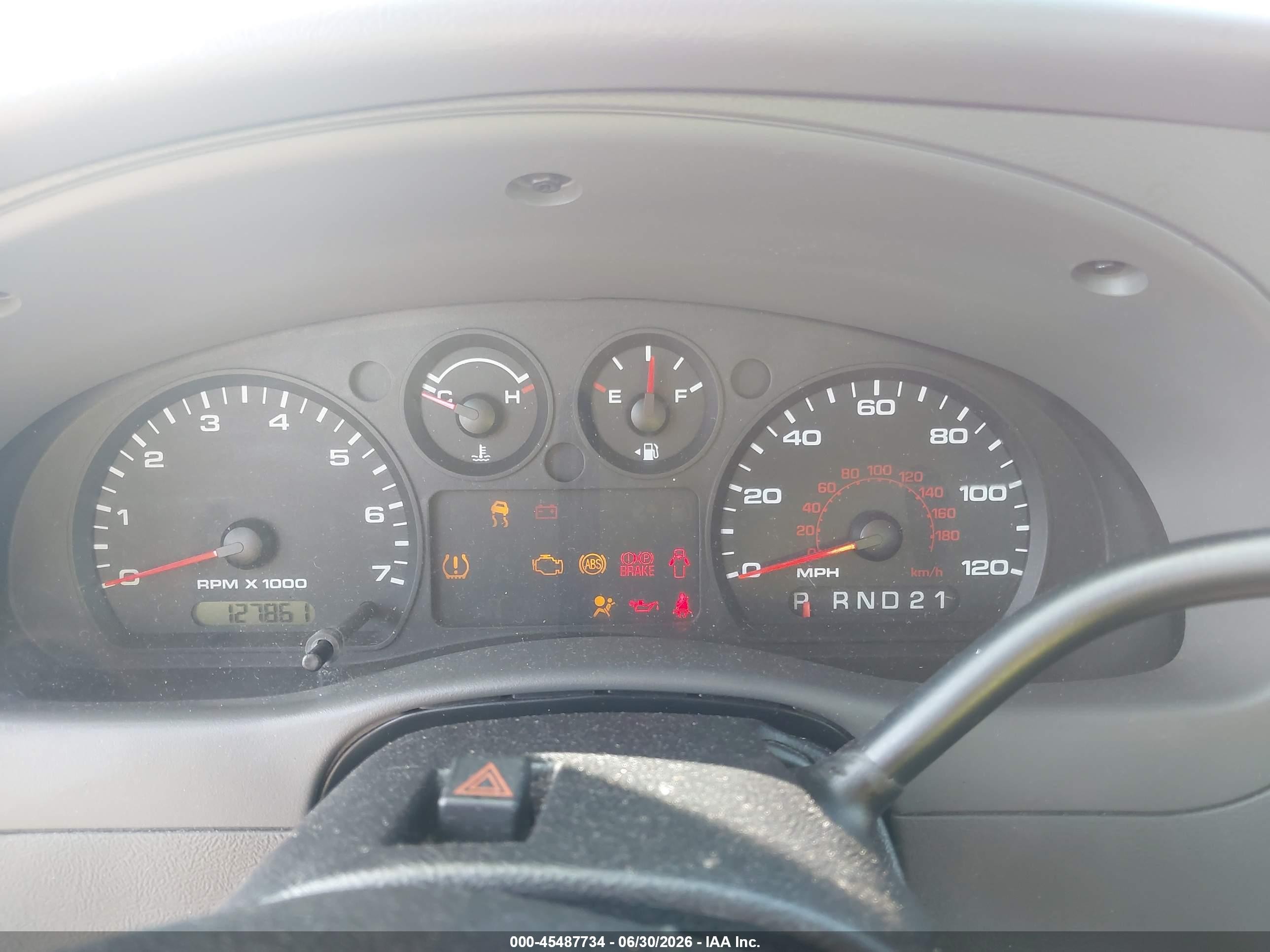 2011 Ford Ranger Sport/xlt Red vin: 1FTLR4FE2BPB14153