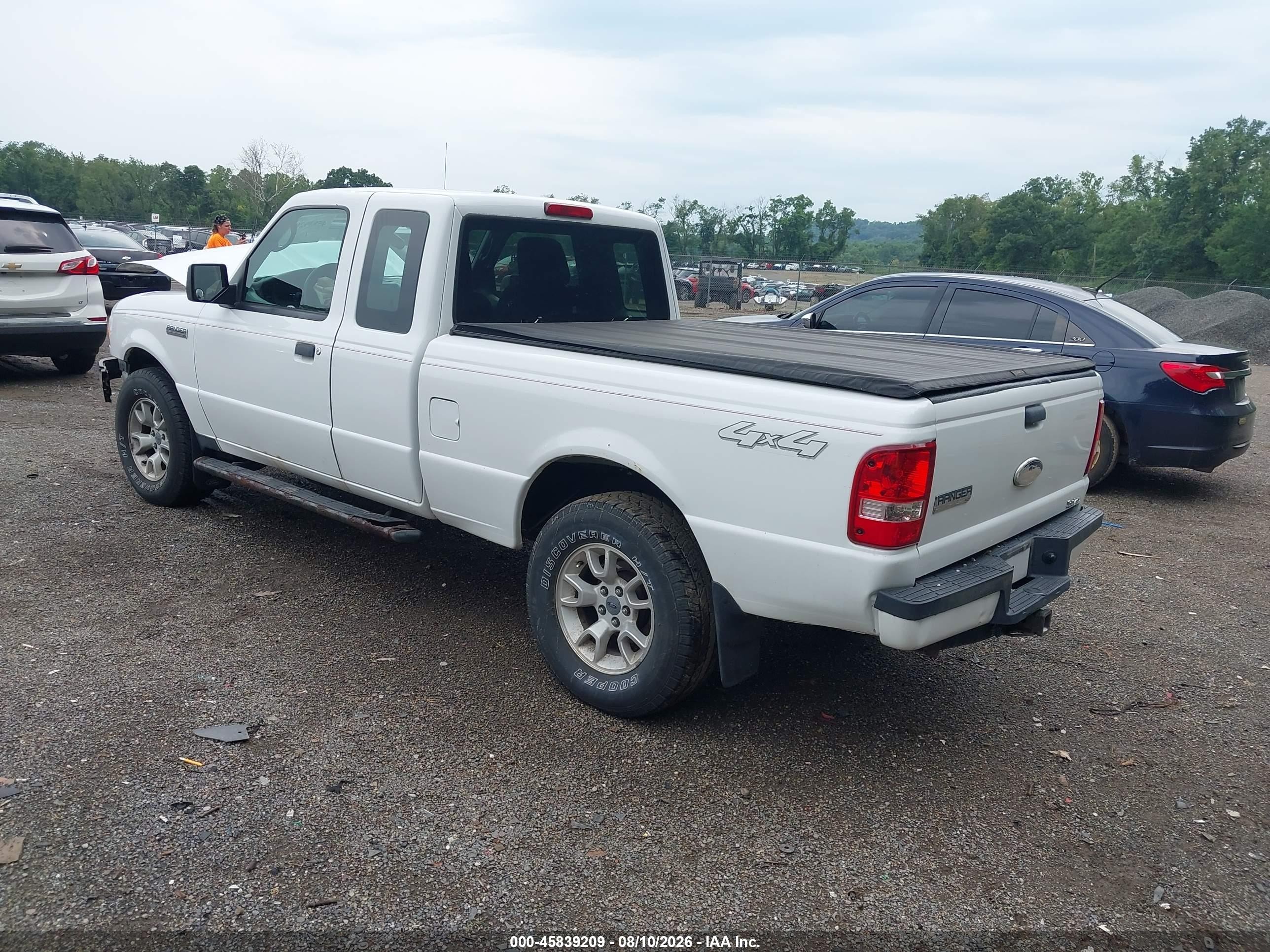 2011 Ford Ranger Xlt White vin: 1FTLR4FE2BPB14475