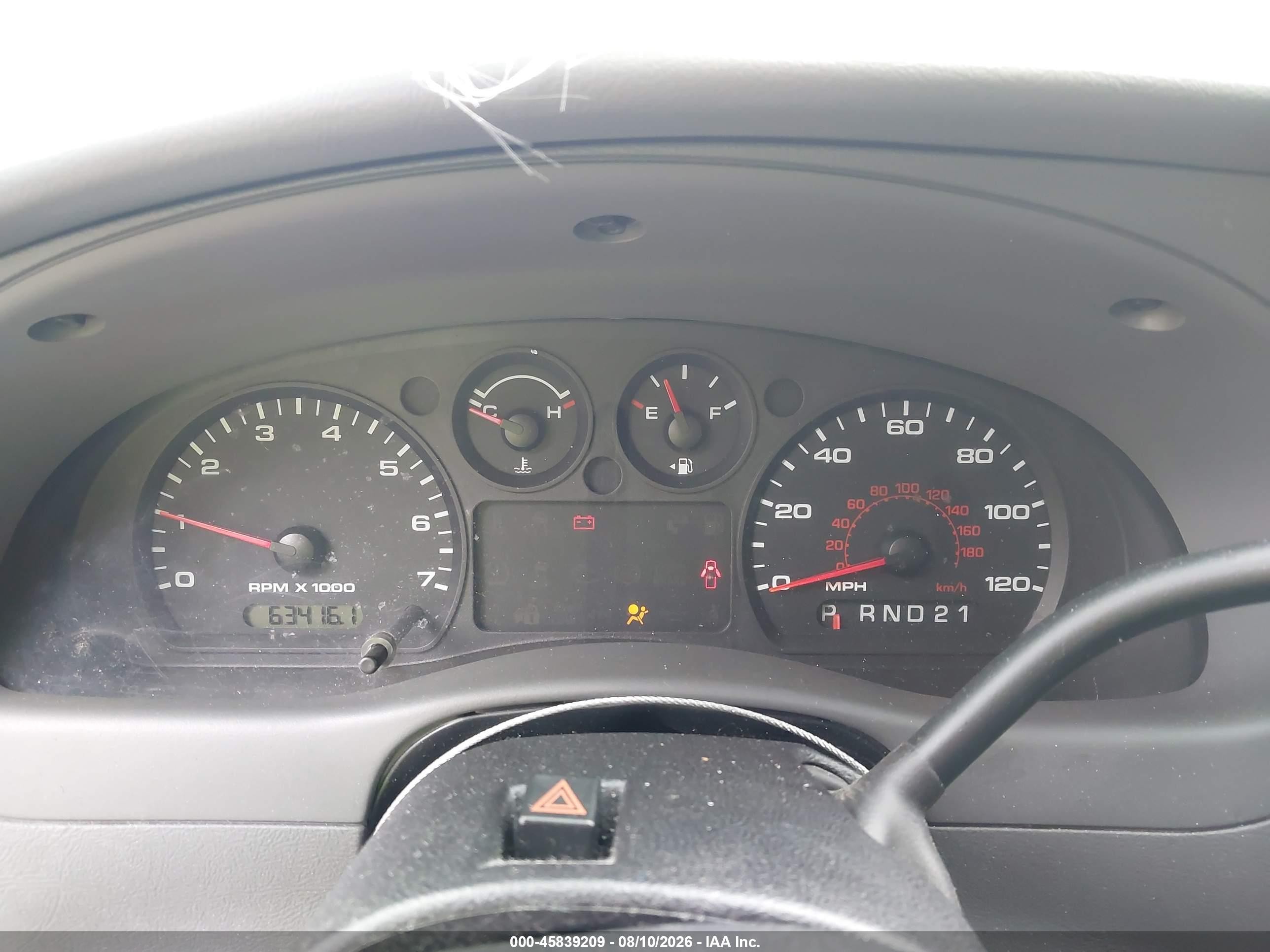 2011 Ford Ranger Xlt White vin: 1FTLR4FE2BPB14475