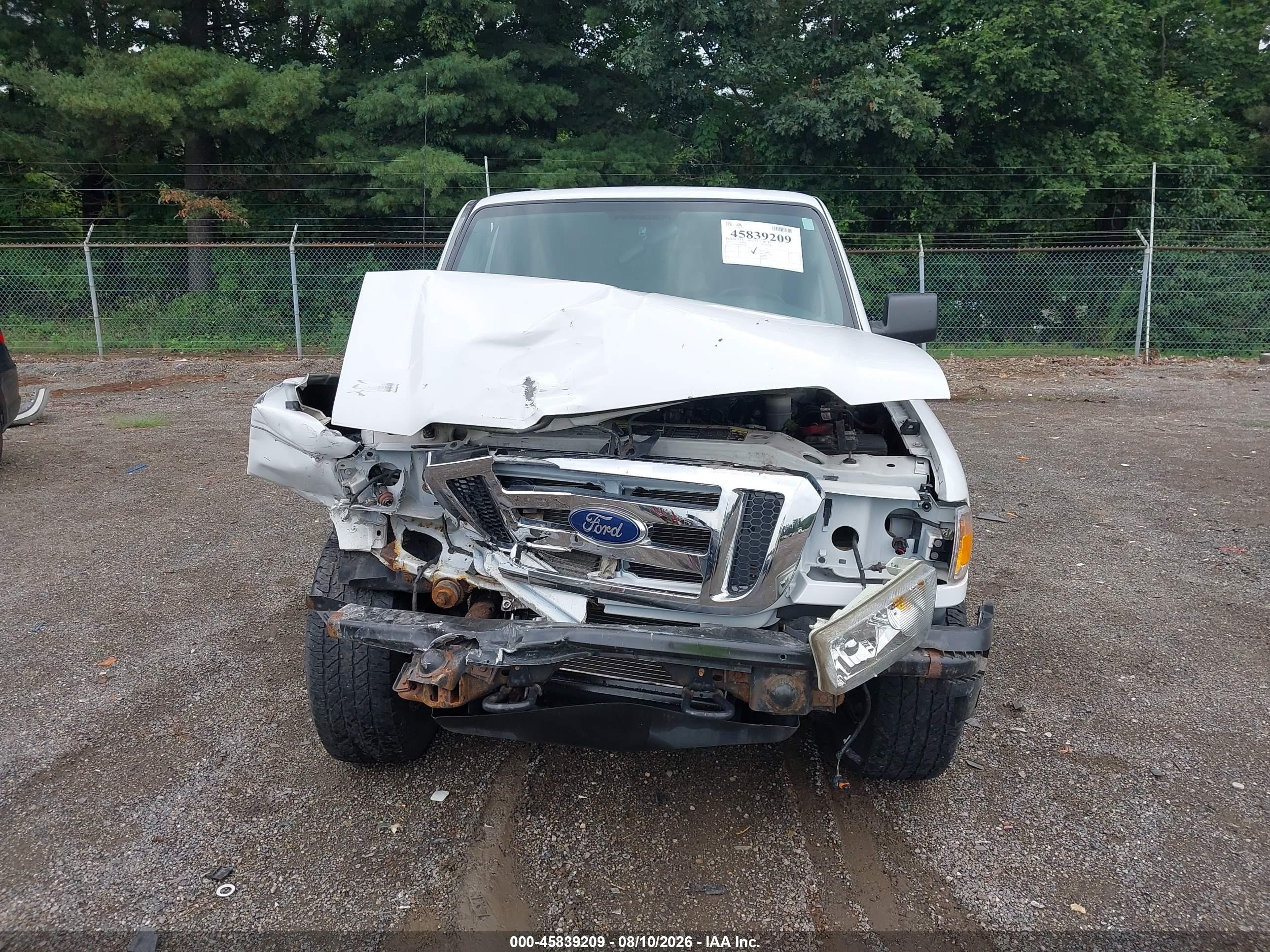 2011 Ford Ranger Xlt White vin: 1FTLR4FE2BPB14475