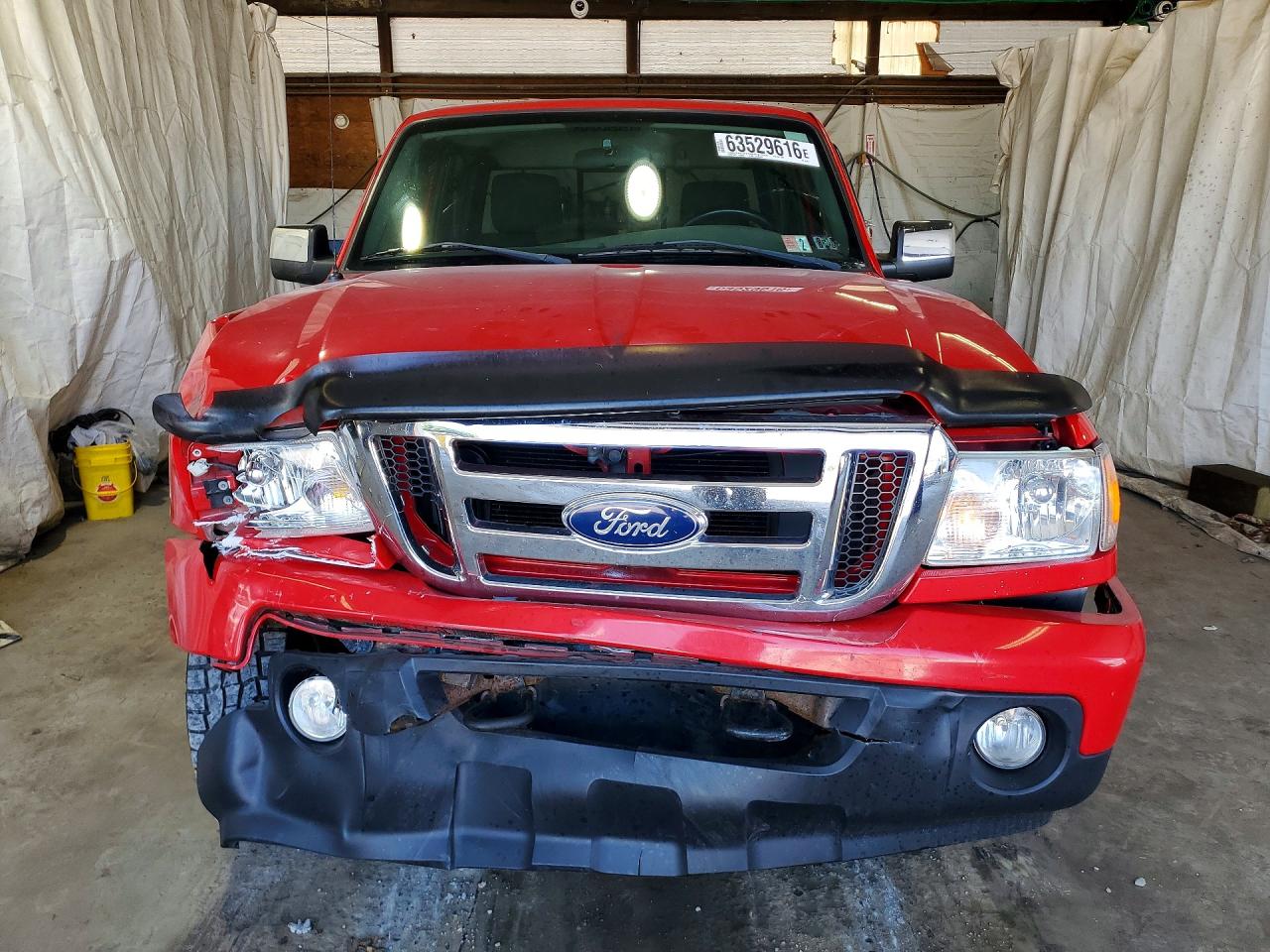 2011 Ford Ranger Super Cab Red vin: 1FTLR4FE2BPB19918