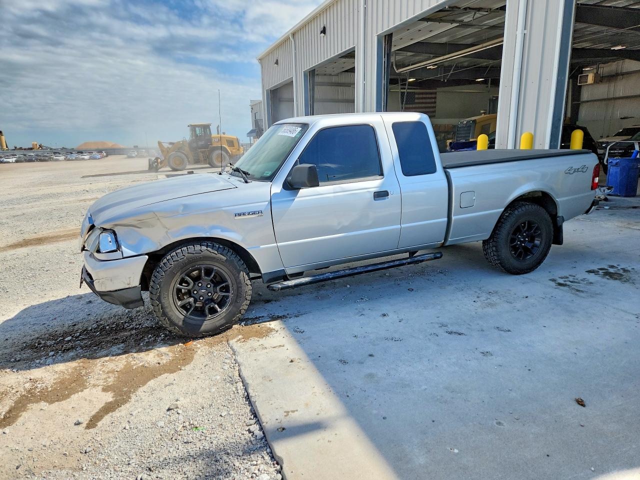 2010 Ford Ranger Super Cab Серебряный vin: 1FTLR4FE3APA05795