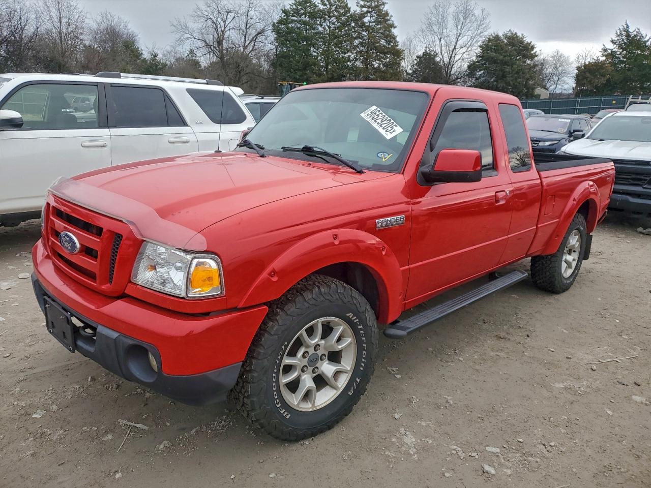 2010 Ford Ranger Super Cab Red vin: 1FTLR4FE3APA24153