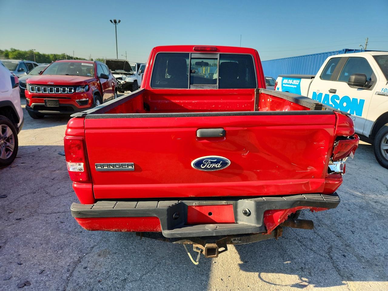 2010 Ford Ranger Super Cab Red vin: 1FTLR4FE3APA67181