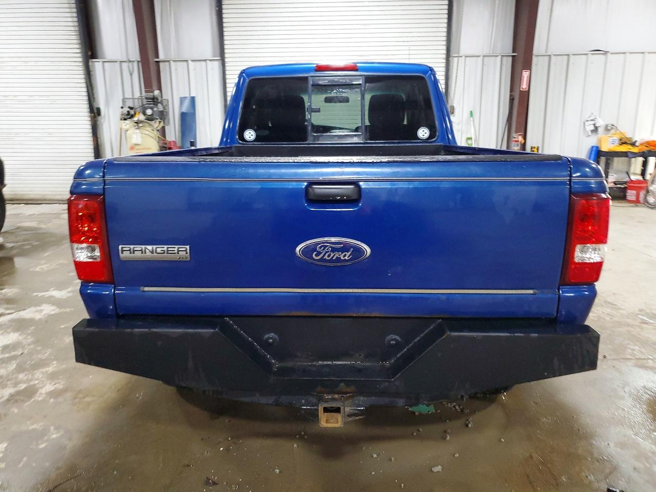 2010 Ford Ranger Super Cab Blue vin: 1FTLR4FE3APA75720
