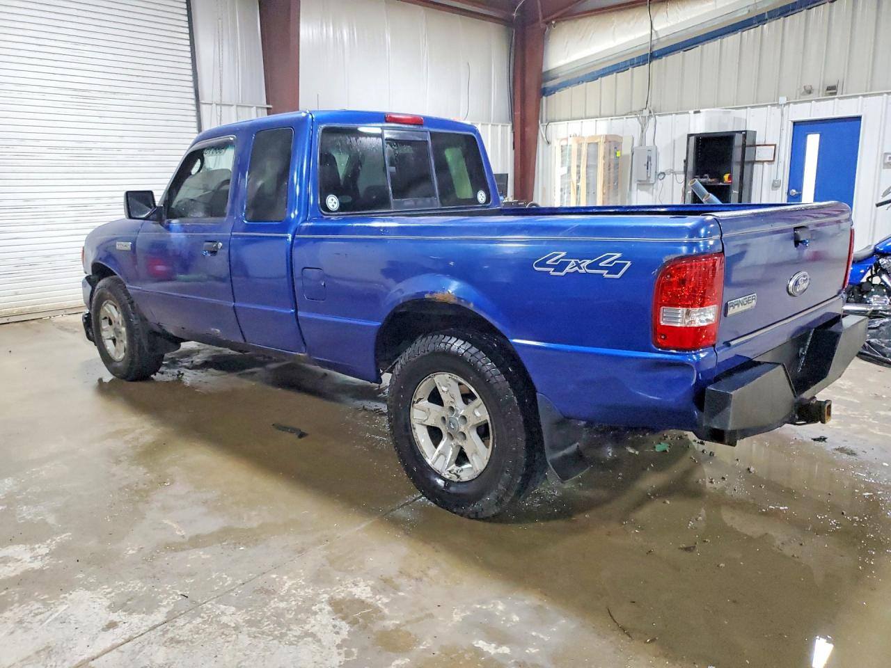 2010 Ford Ranger Super Cab Blue vin: 1FTLR4FE3APA75720
