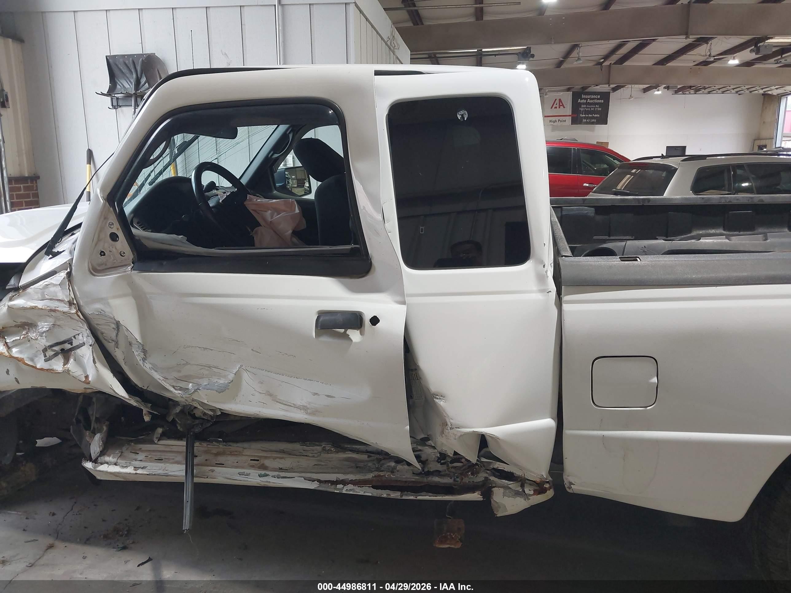 2011 Ford Ranger Xlt White vin: 1FTLR4FE3BPA68767