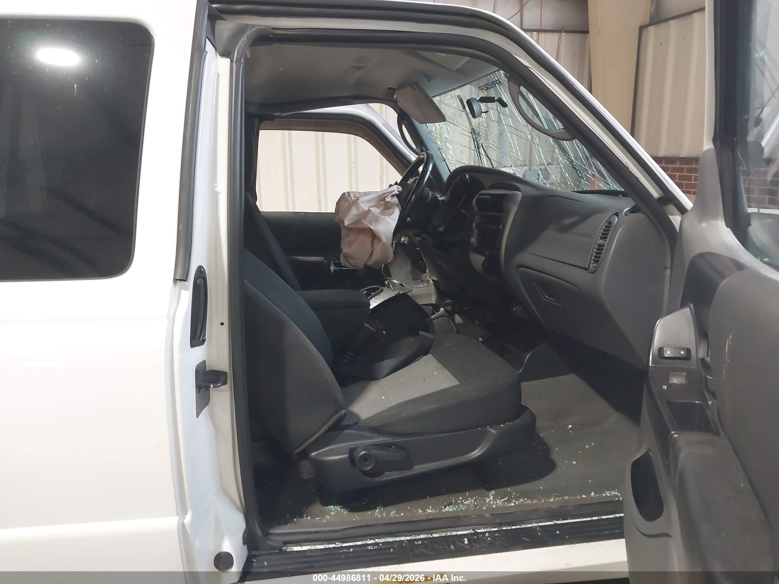 2011 Ford Ranger Xlt White vin: 1FTLR4FE3BPA68767
