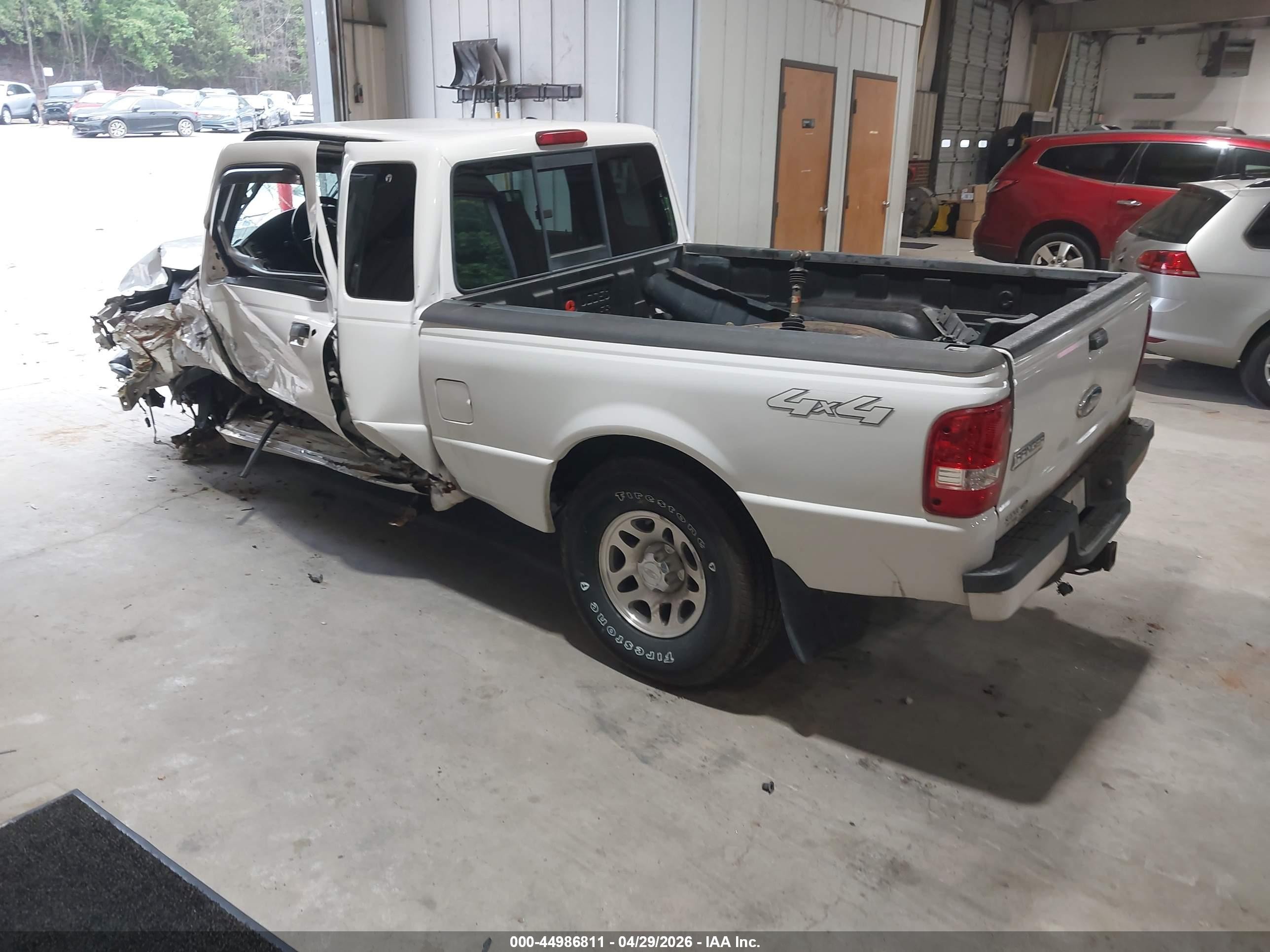 2011 Ford Ranger Xlt White vin: 1FTLR4FE3BPA68767