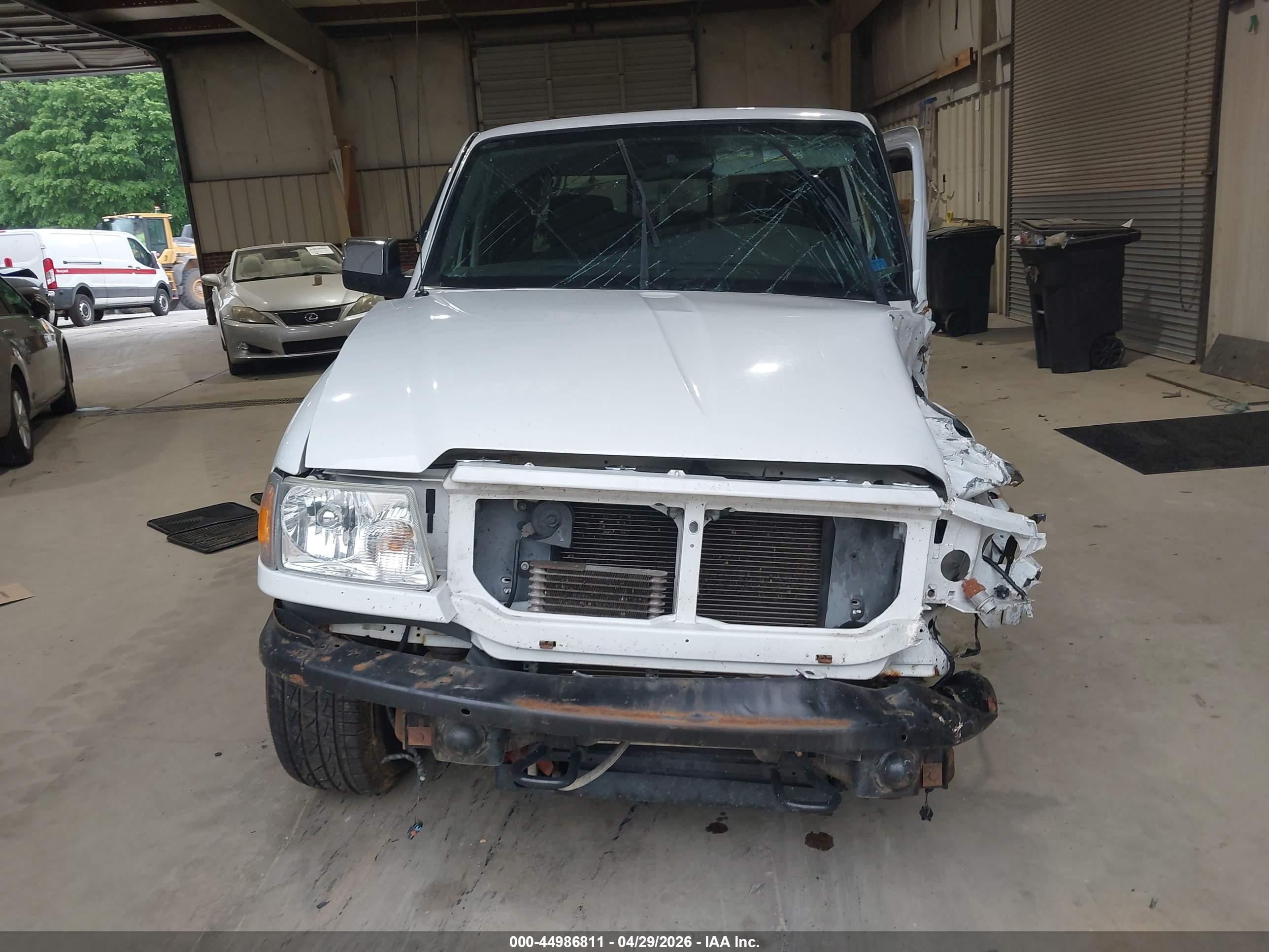2011 Ford Ranger Xlt White vin: 1FTLR4FE3BPA68767