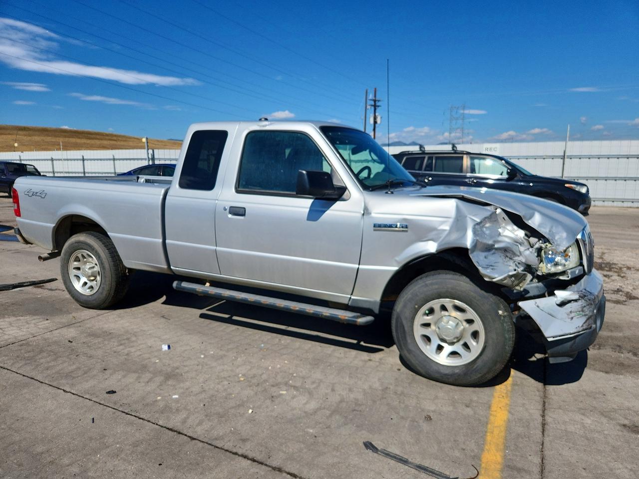 2011 Ford Ranger Super Cab Silver vin: 1FTLR4FE3BPA81499