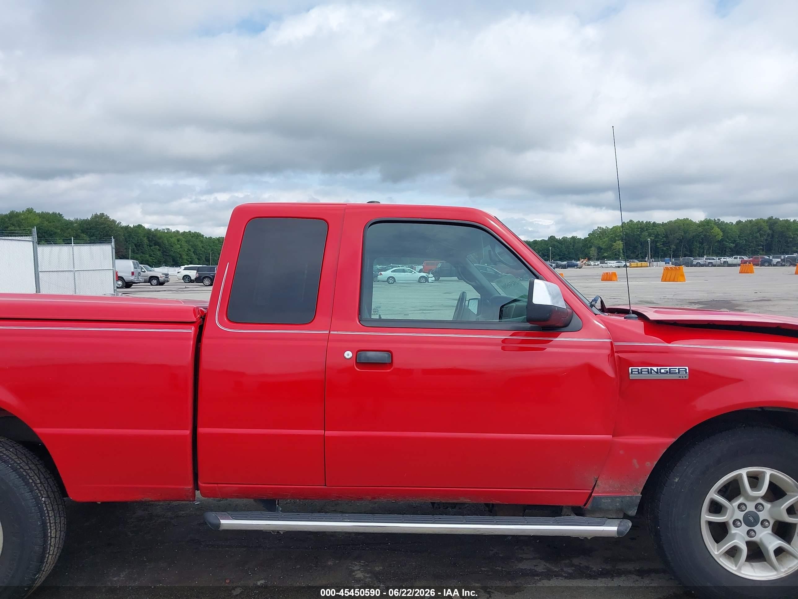 2011 Ford Ranger Sport/xlt Red vin: 1FTLR4FE3BPB04585