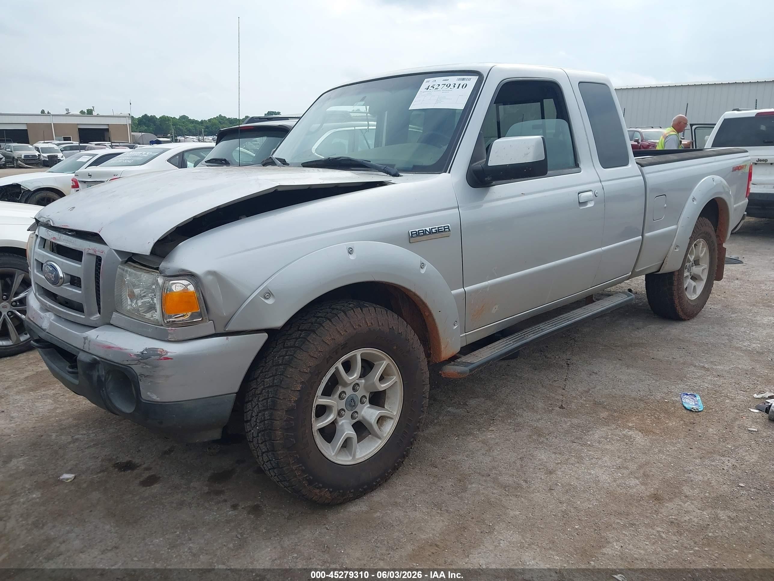 2011 Ford Ranger Sport Silver vin: 1FTLR4FE4BPA46602