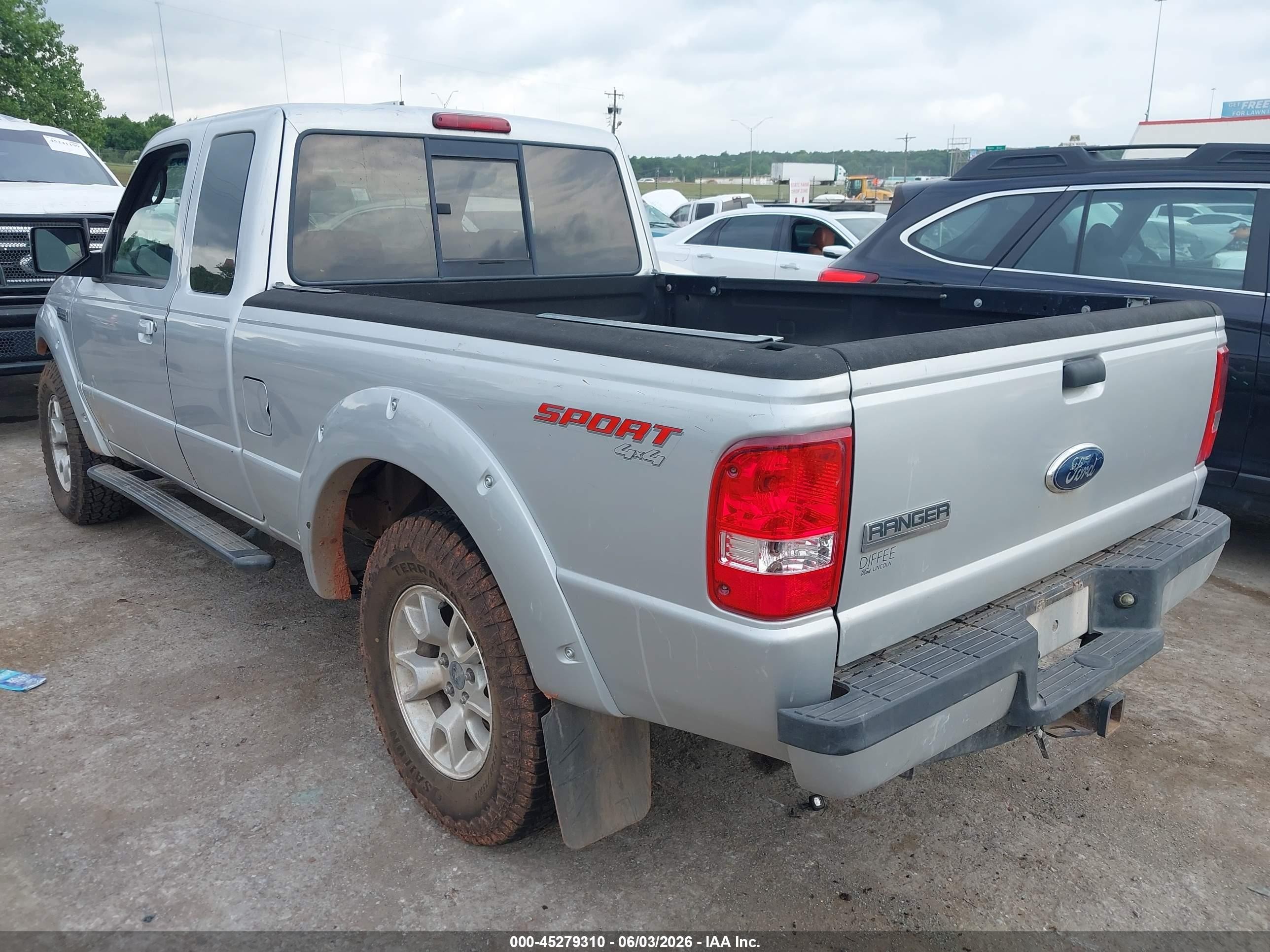 2011 Ford Ranger Sport Silver vin: 1FTLR4FE4BPA46602