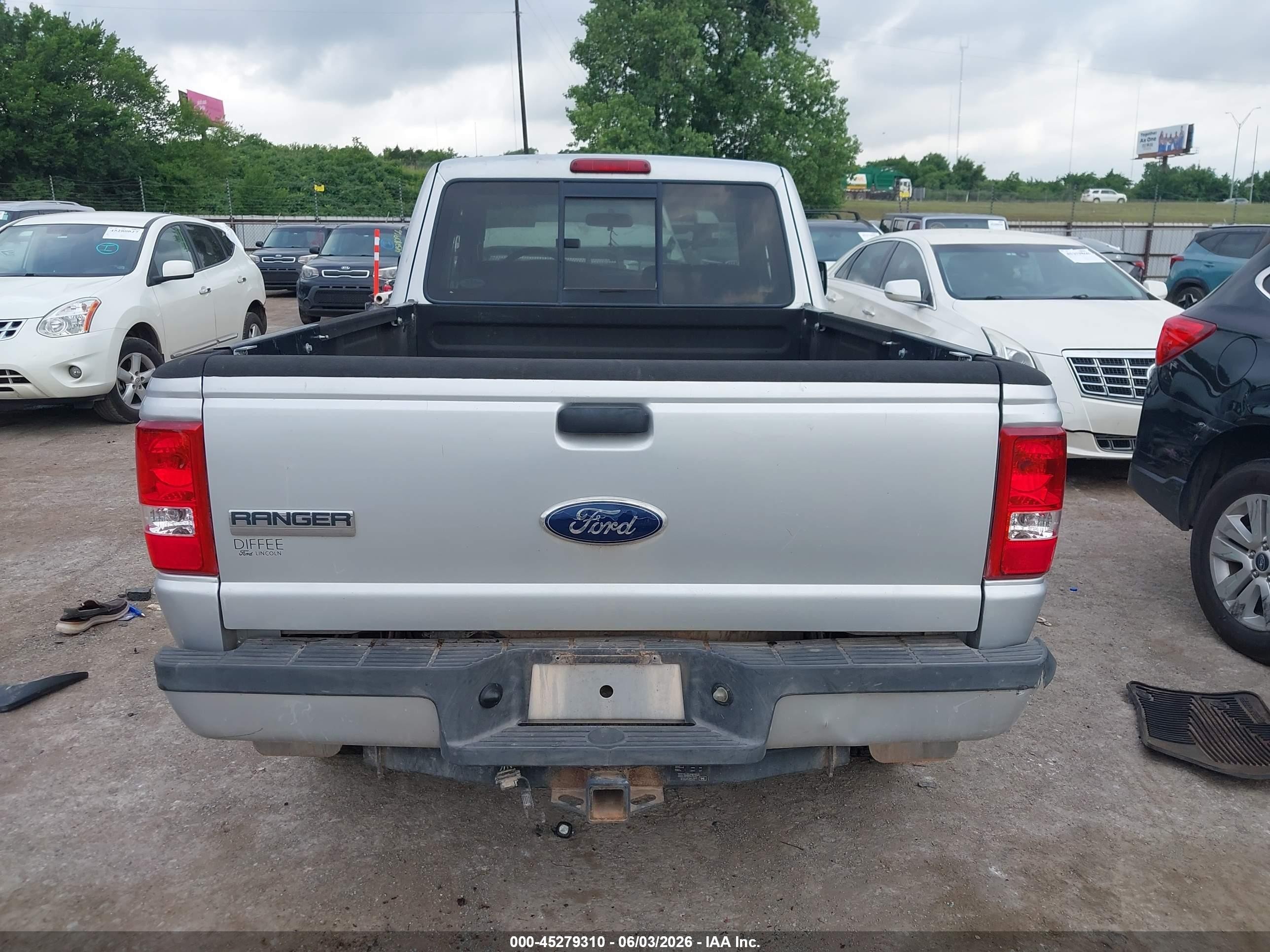 2011 Ford Ranger Sport Silver vin: 1FTLR4FE4BPA46602