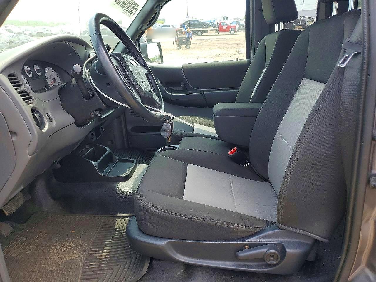 2011 Ford Ranger Super Cab Gray vin: 1FTLR4FE4BPB09682