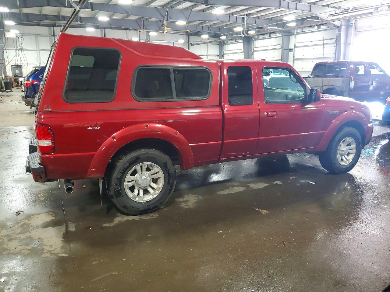 2010 Ford Ranger Super Cab Red vin: 1FTLR4FE5APA46882