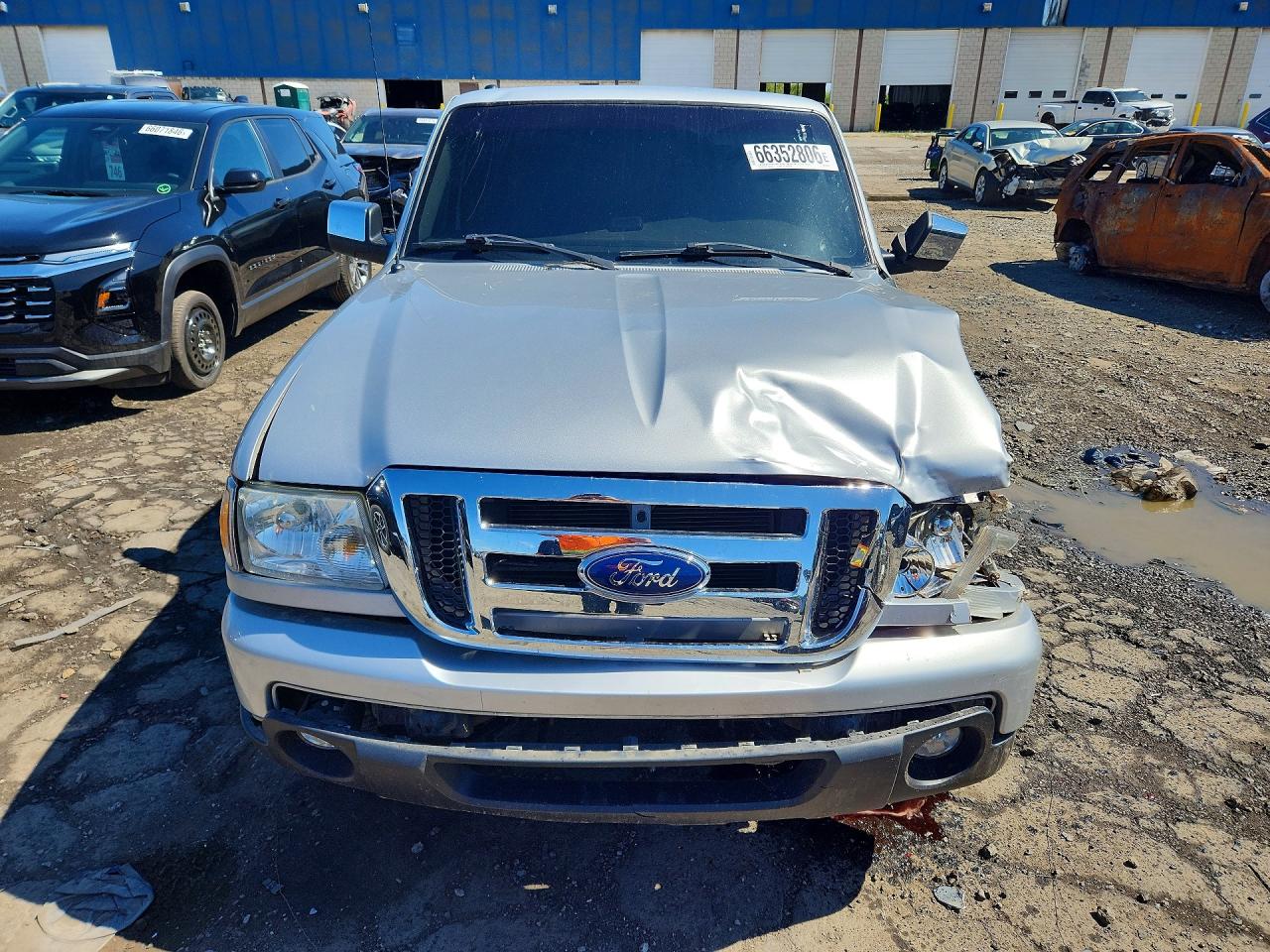 2010 Ford Ranger Super Cab Silver vin: 1FTLR4FE5APA78649