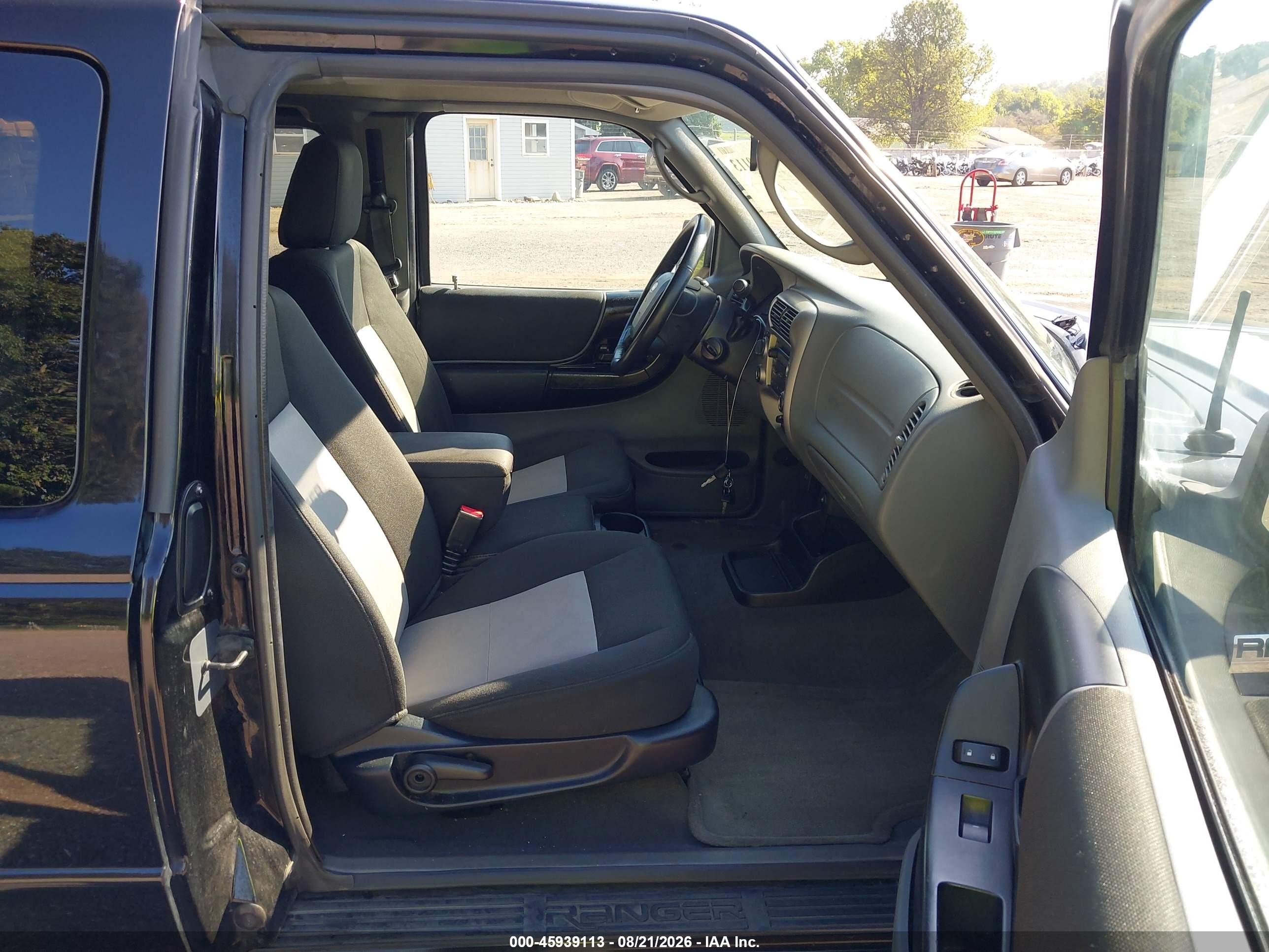2011 Ford Ranger Xlt Black vin: 1FTLR4FE5BPA01961