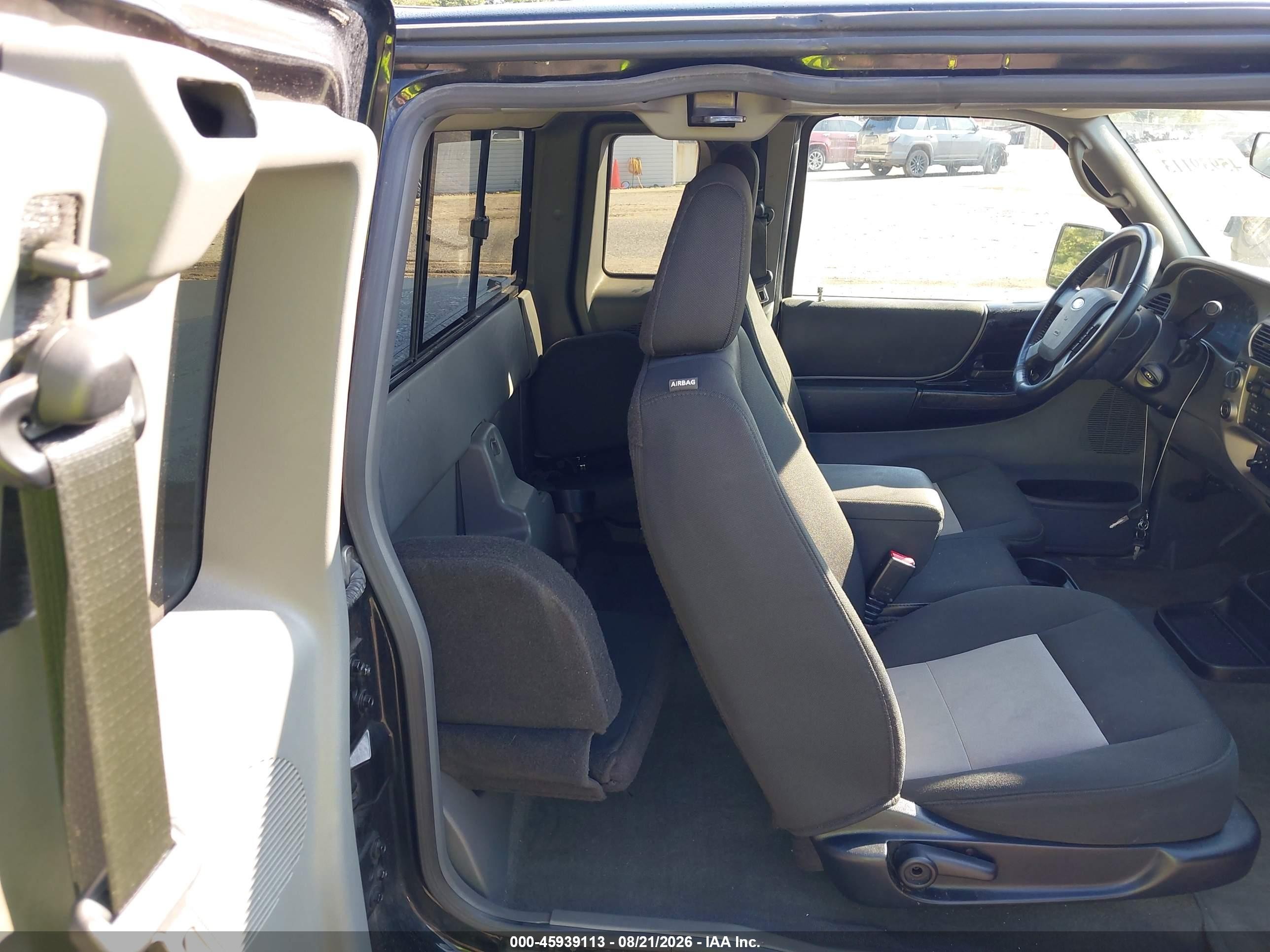 2011 Ford Ranger Xlt Black vin: 1FTLR4FE5BPA01961