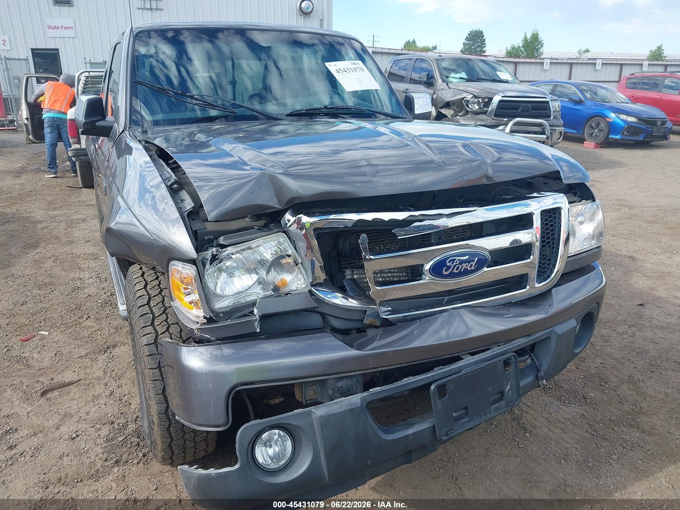 2011 Ford Ranger Sport/xlt Gray vin: 1FTLR4FE5BPA38136