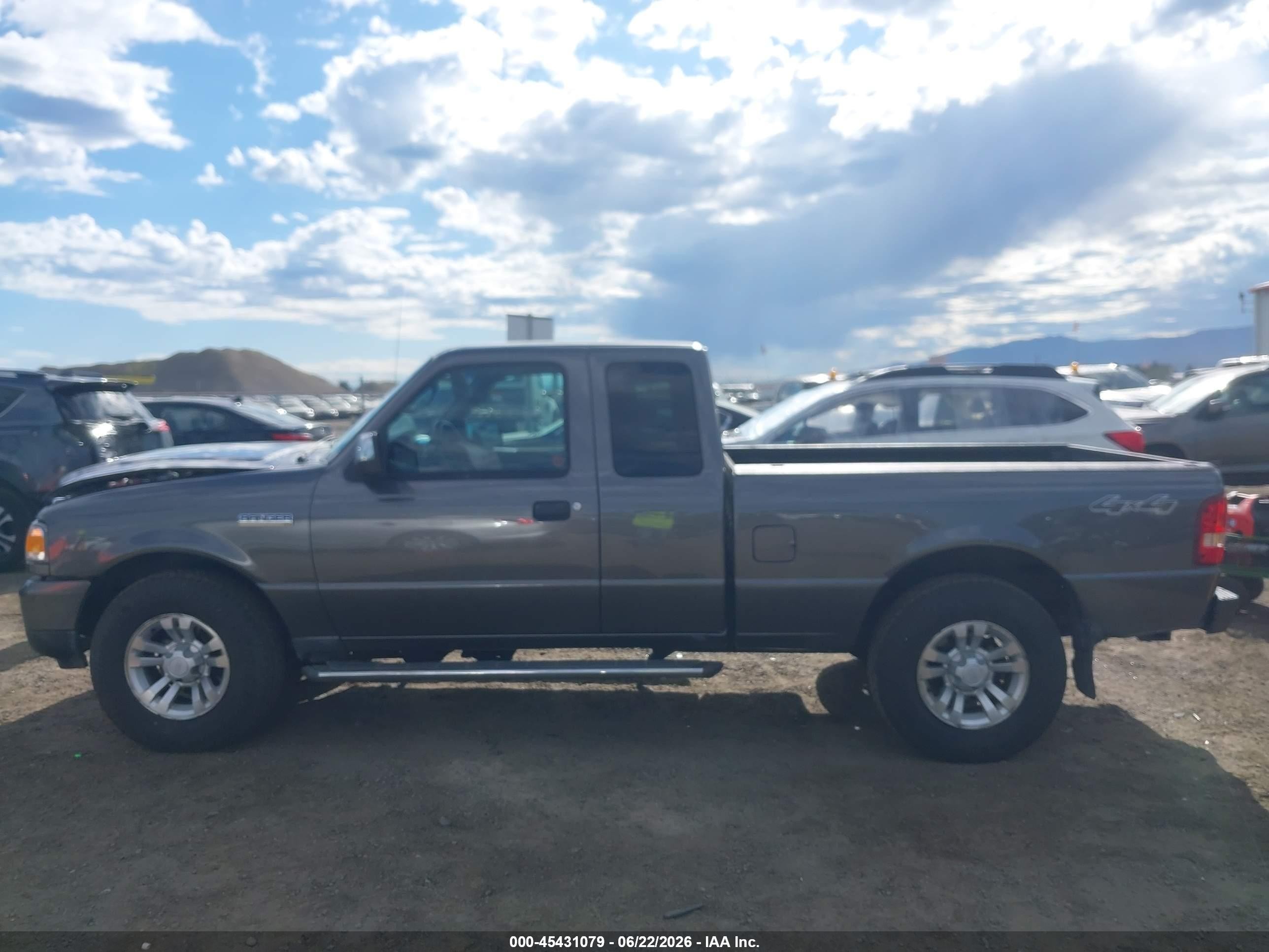 2011 Ford Ranger Sport/xlt Gray vin: 1FTLR4FE5BPA38136