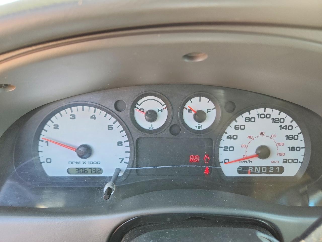 2011 Ford Ranger Super Cab Серебряный vin: 1FTLR4FE5BPA40551
