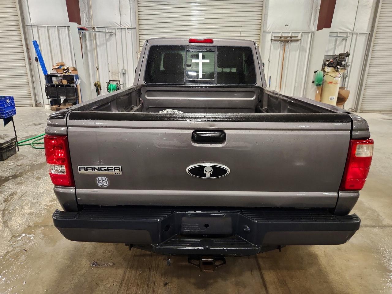 2011 Ford Ranger Super Cab Gray vin: 1FTLR4FE5BPA99776