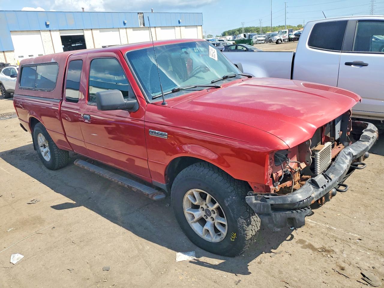 2011 Ford Ranger Super Cab Red vin: 1FTLR4FE5BPB04748