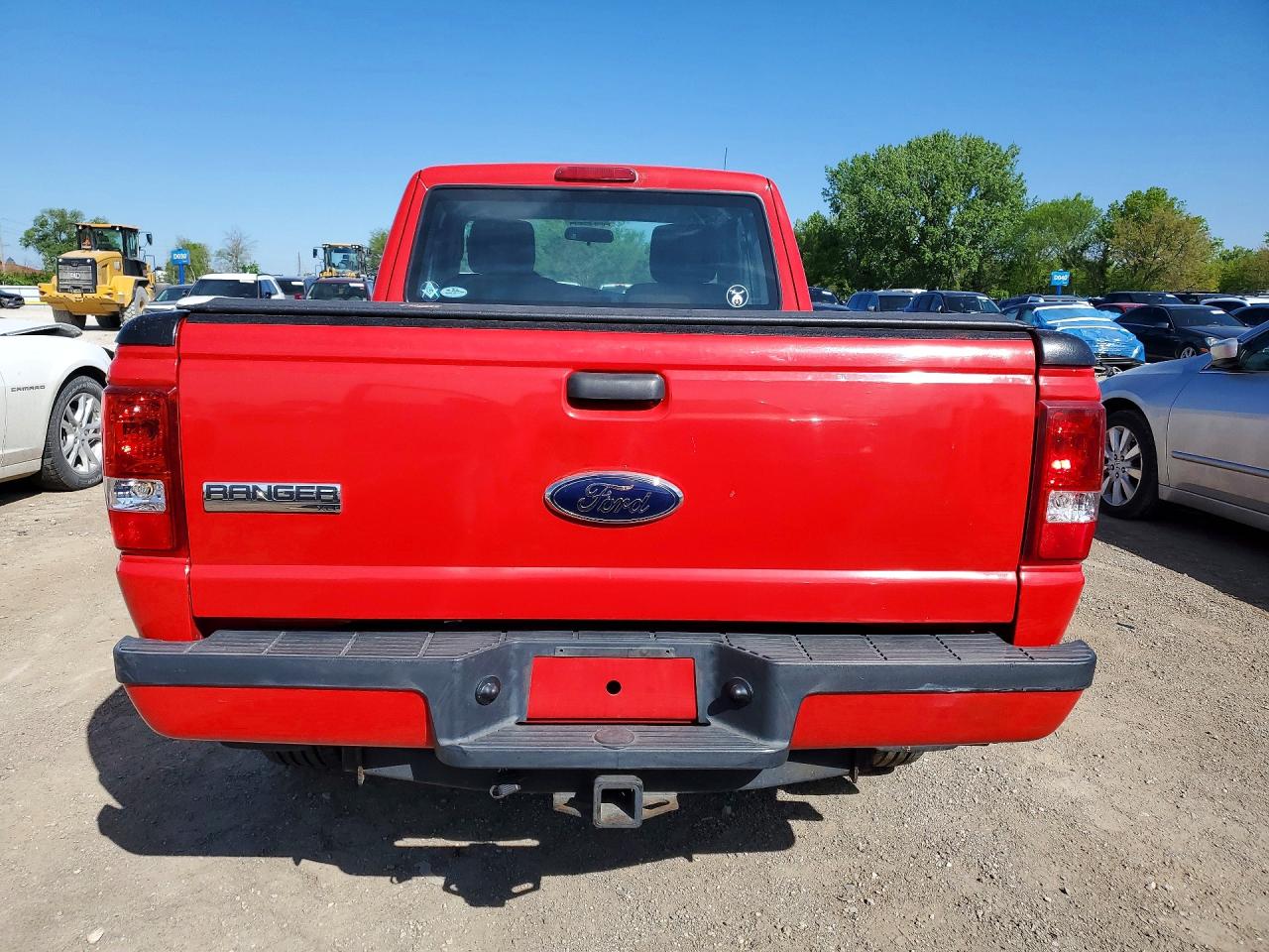 2010 Ford Ranger Super Cab Red vin: 1FTLR4FE6APA09744