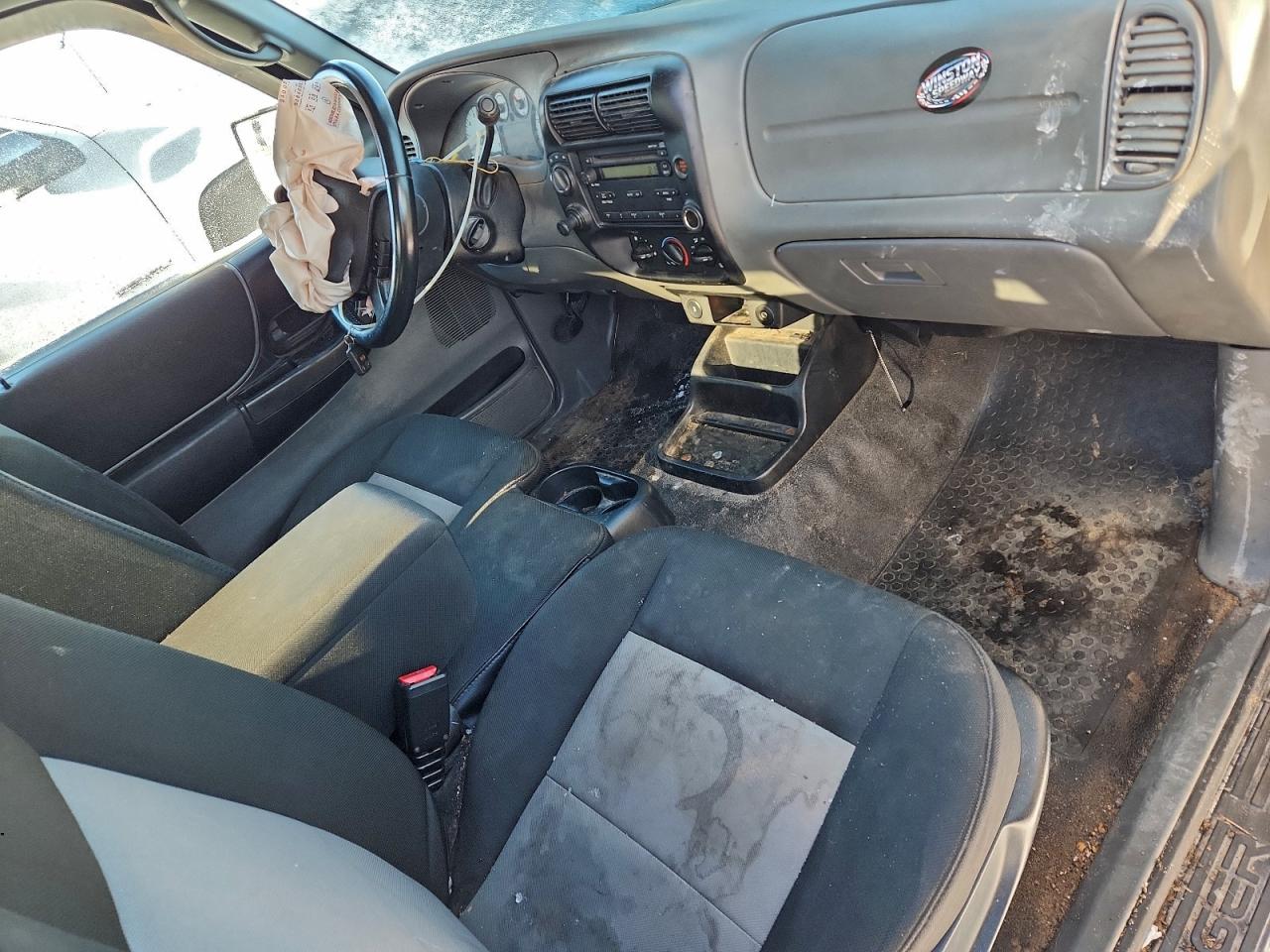 2010 Ford Ranger Super Cab Gray vin: 1FTLR4FE6APA70883