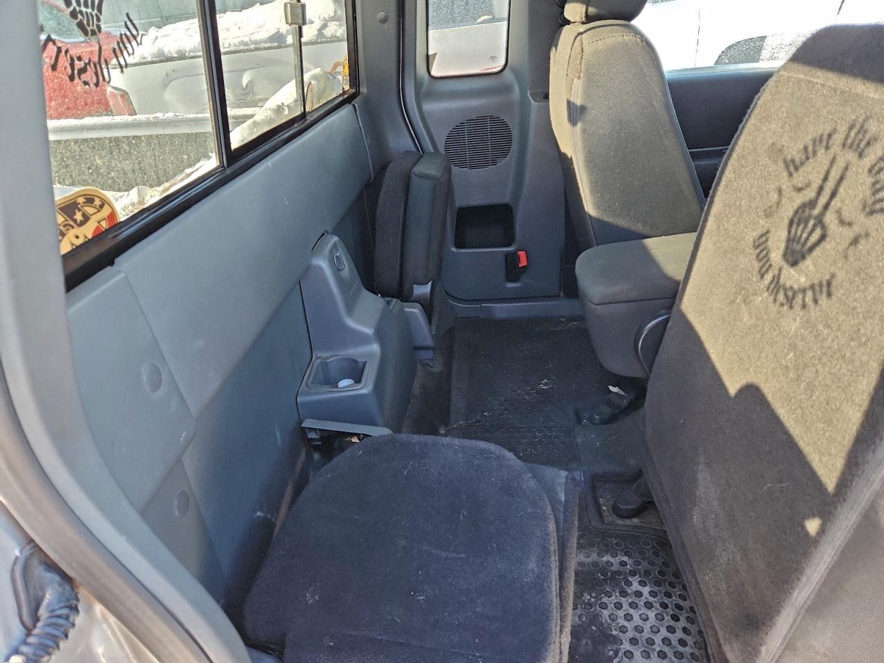 2010 Ford Ranger Super Cab Gray vin: 1FTLR4FE6APA70883