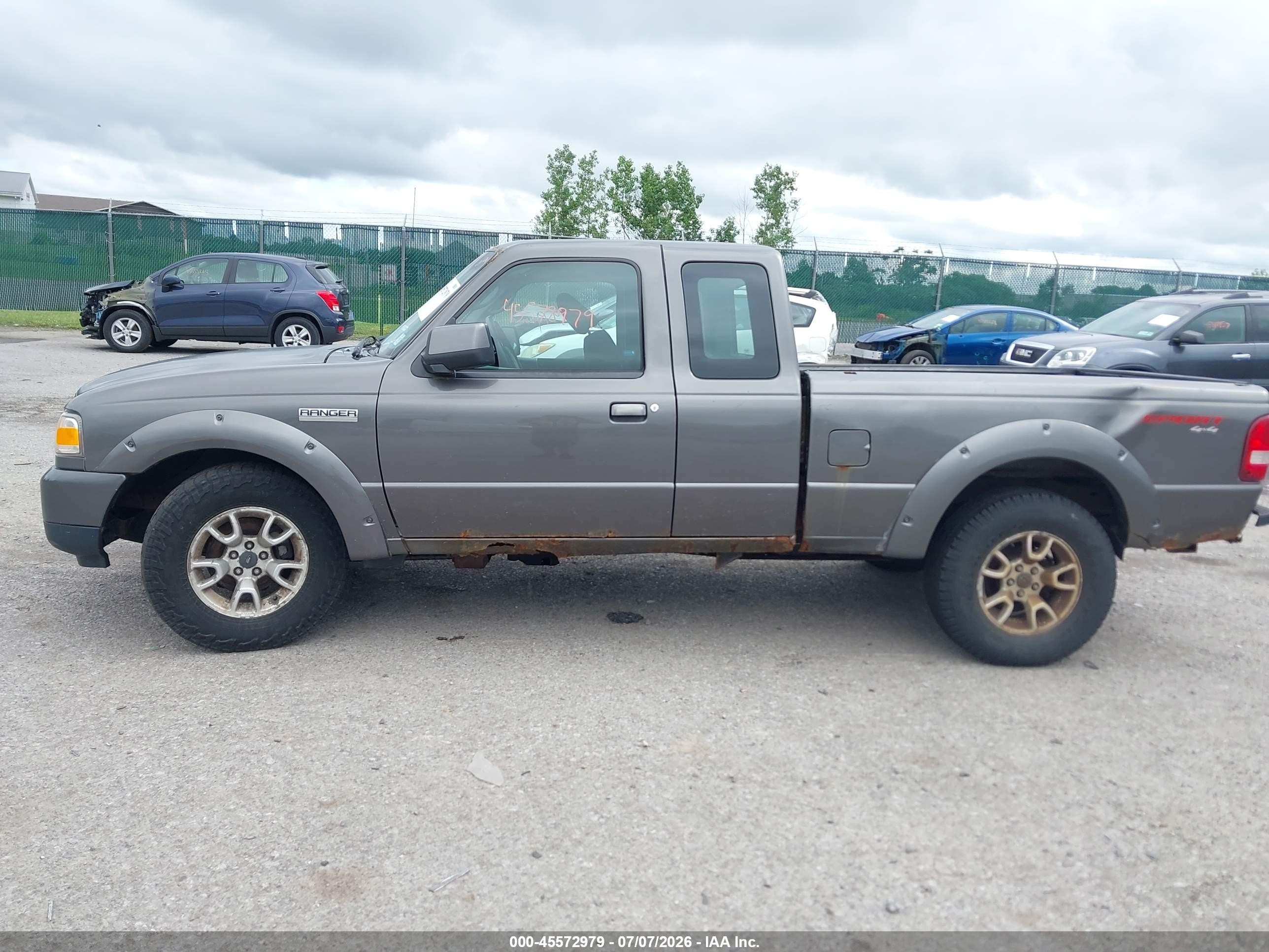 2011 Ford Ranger Sport Gray vin: 1FTLR4FE6BPA32412