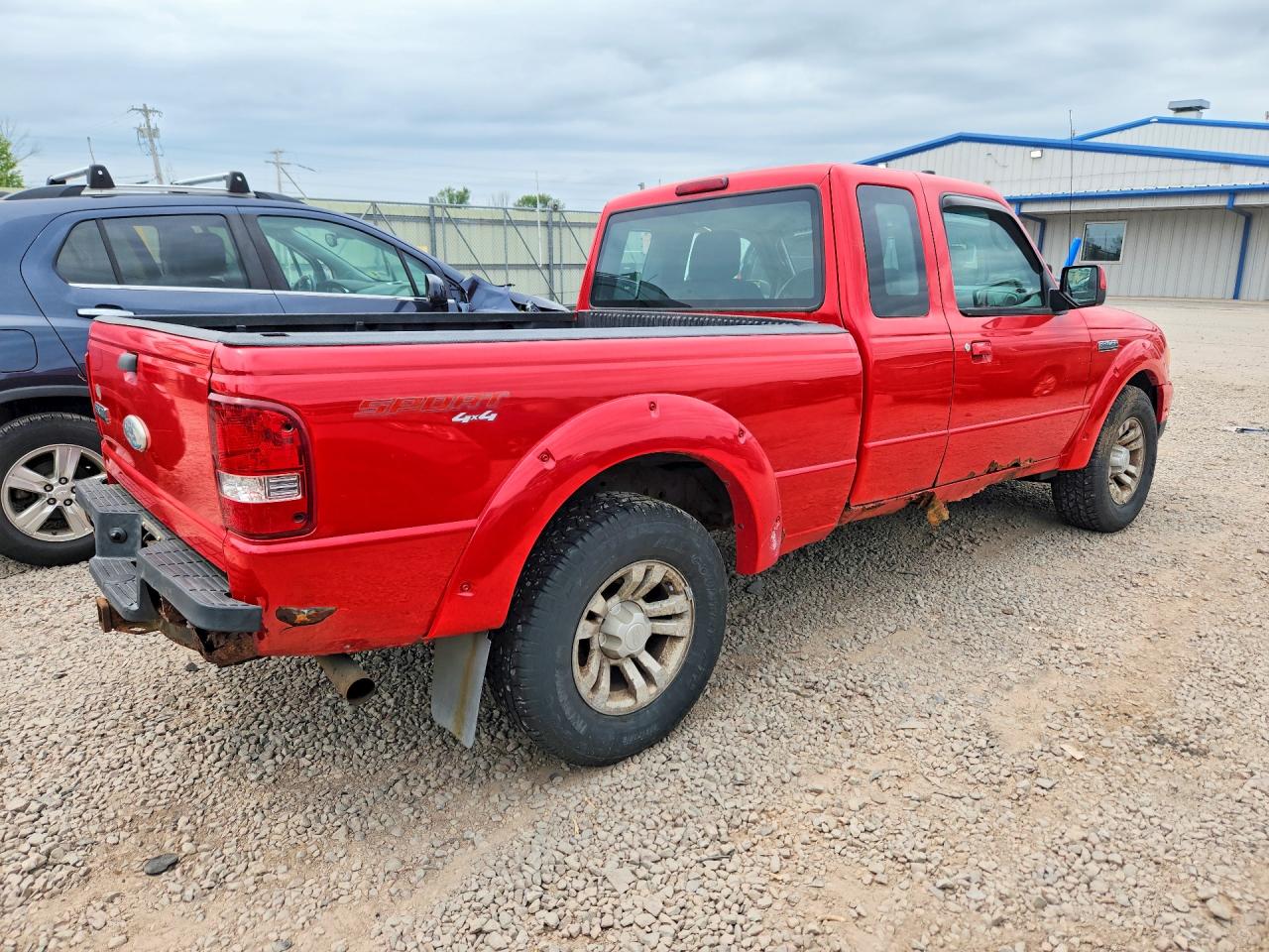 2010 Ford Ranger Super Cab Red vin: 1FTLR4FE7APA03998