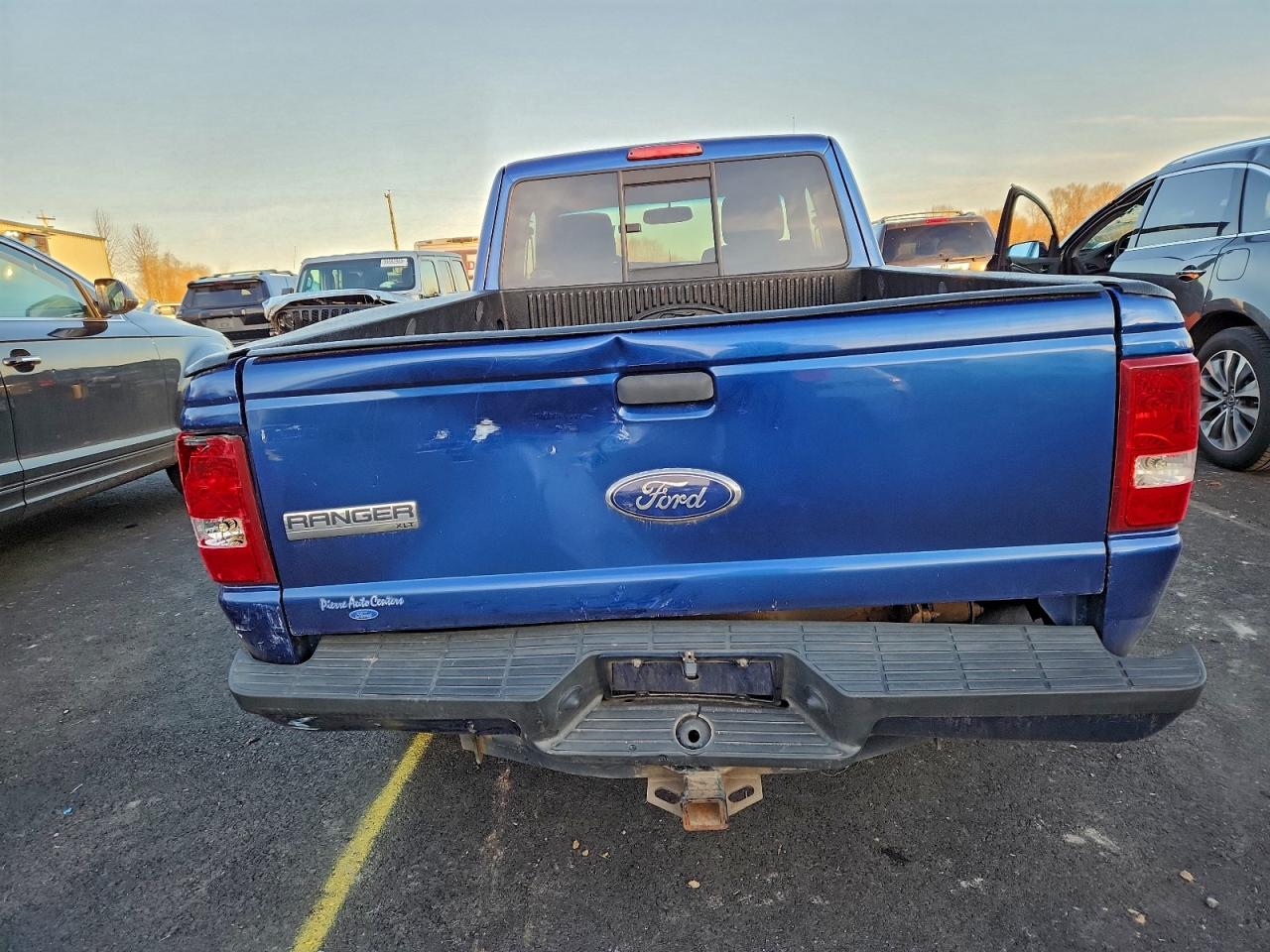 2010 Ford Ranger Super Cab Blue vin: 1FTLR4FE7APA71671