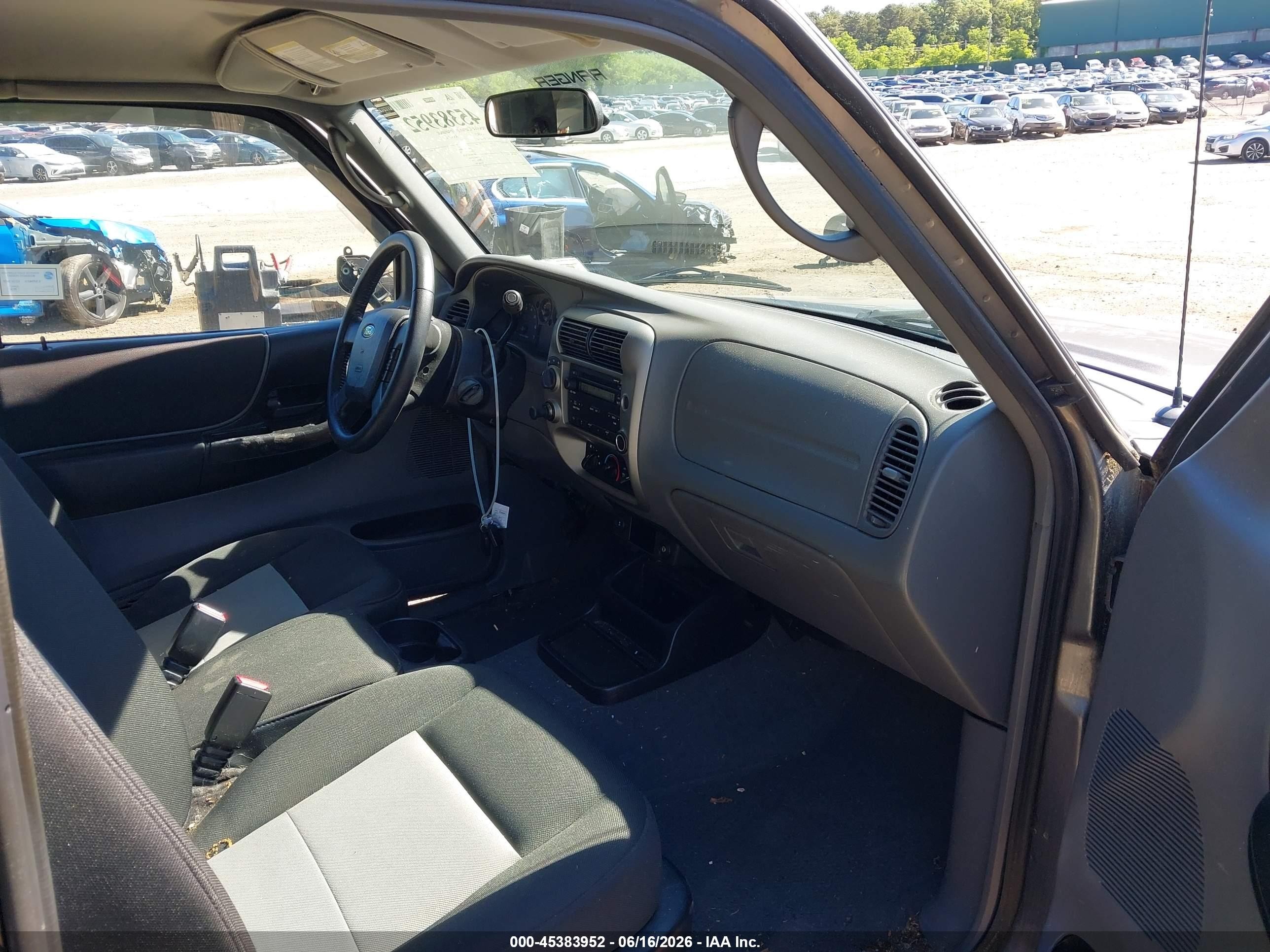 2011 Ford Ranger Xlt Gray vin: 1FTLR4FE7BPA20141