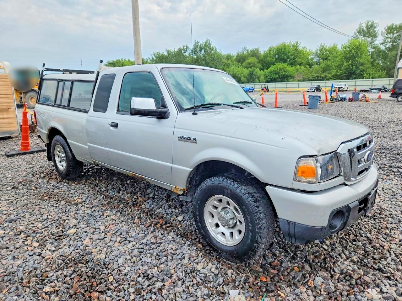 2011 Ford Ranger Super Cab Серебряный vin: 1FTLR4FE7BPA56296