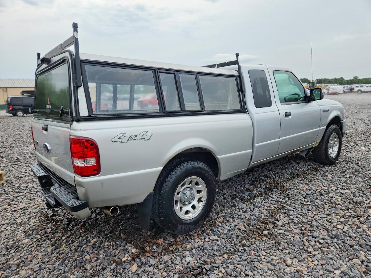 2011 Ford Ranger Super Cab Серебряный vin: 1FTLR4FE7BPA56296