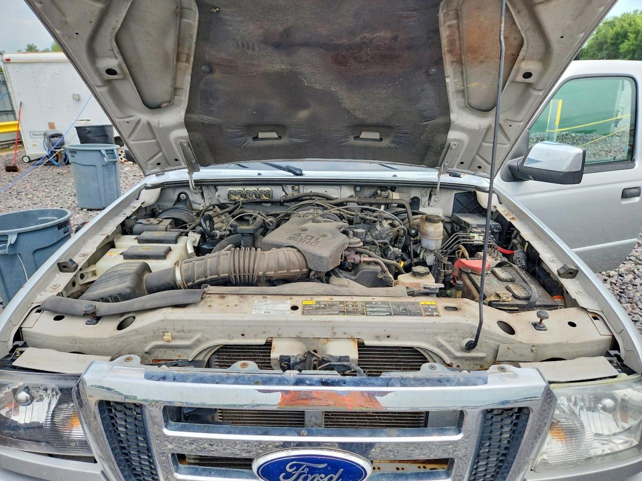 2011 Ford Ranger Super Cab Серебряный vin: 1FTLR4FE7BPA56296