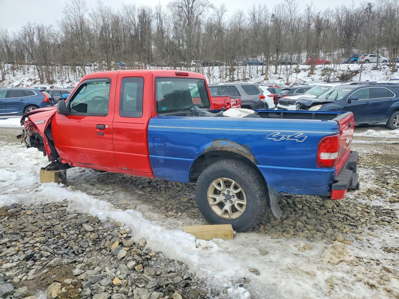 2011 Ford Ranger Super Cab Красный vin: 1FTLR4FE7BPA71039