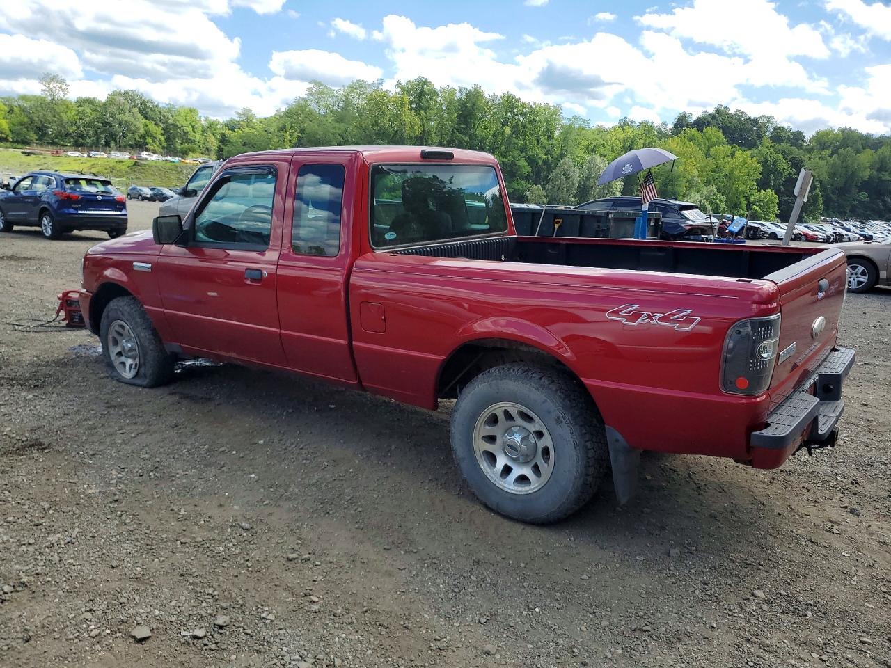 2010 Ford Ranger Xl Supercab 4 Red vin: 1FTLR4FE8APA05422