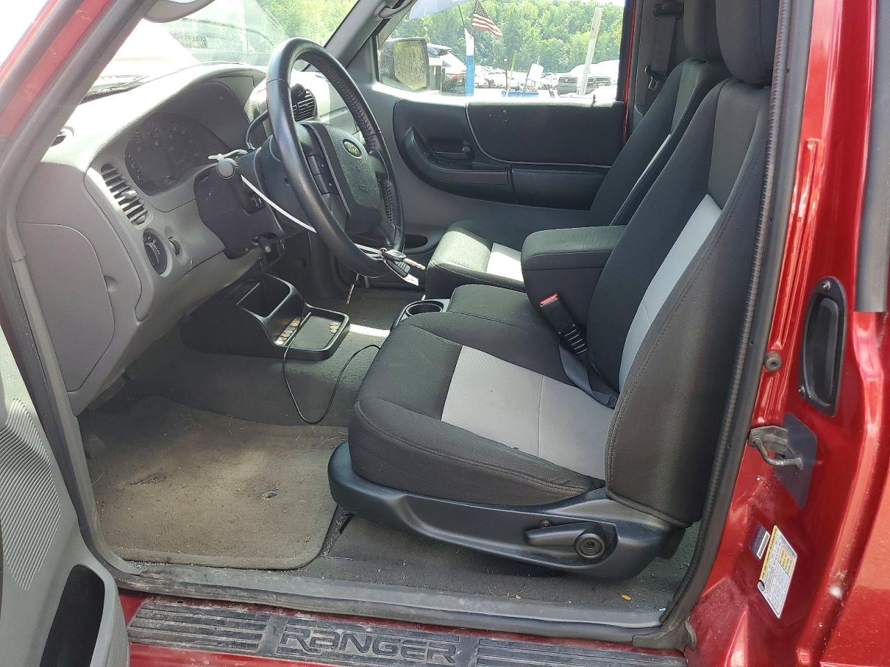 2010 Ford Ranger Xl Supercab 4 Red vin: 1FTLR4FE8APA05422