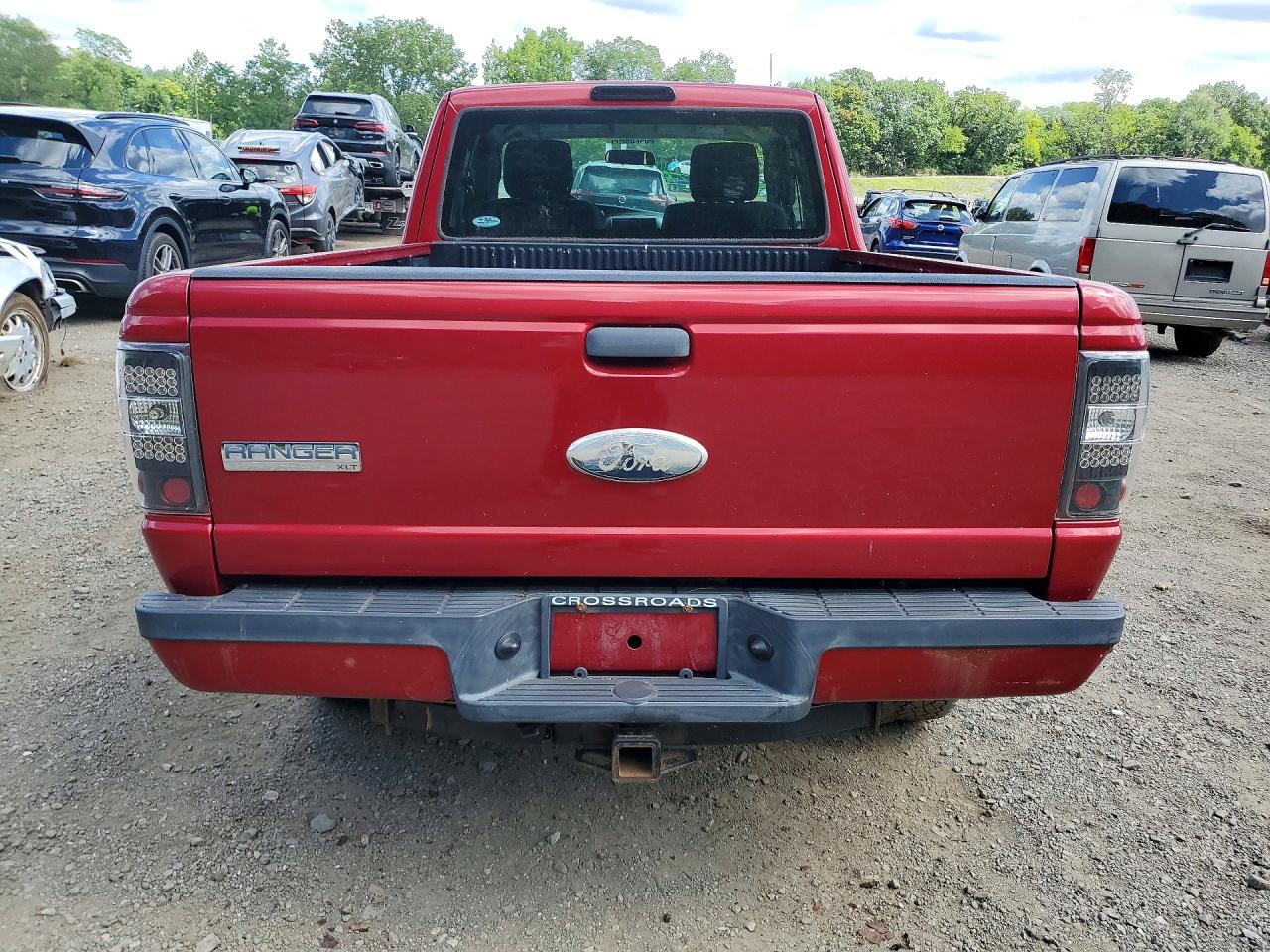 2010 Ford Ranger Xl Supercab 4 Red vin: 1FTLR4FE8APA05422