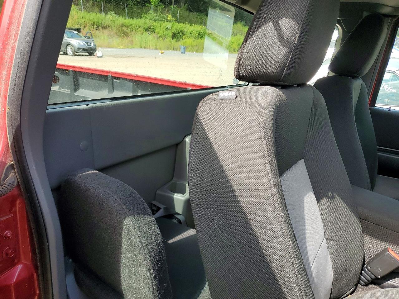 2010 Ford Ranger Xl Supercab 4 Red vin: 1FTLR4FE8APA05422