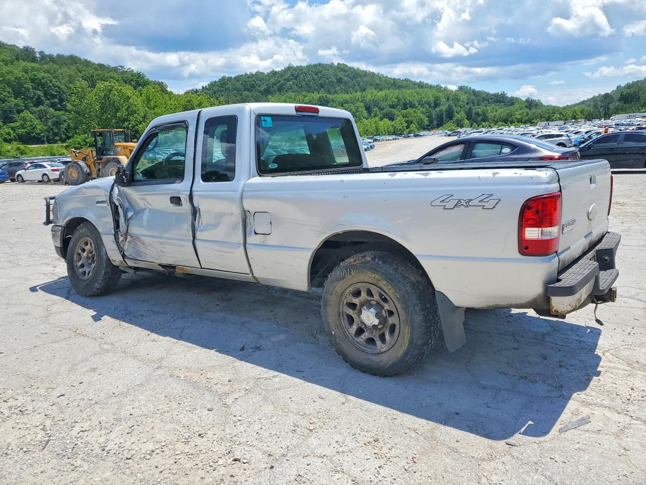 2010 Ford Ranger Supercab Silver vin: 1FTLR4FE8APA59660