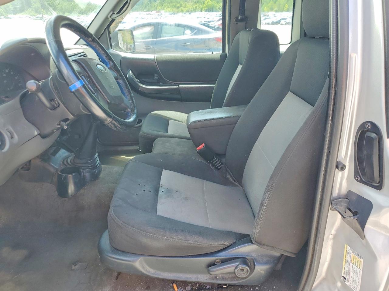 2010 Ford Ranger Supercab Silver vin: 1FTLR4FE8APA59660