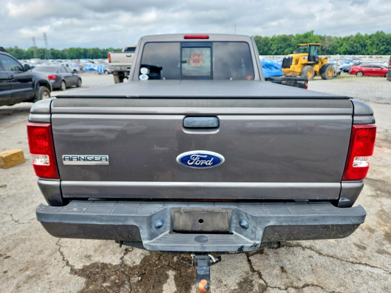 2010 Ford Ranger Super Cab Gray vin: 1FTLR4FE8APA69850
