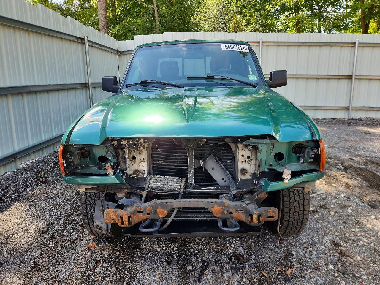 2011 Ford Ranger Super Cab Green vin: 1FTLR4FE8BPA90649